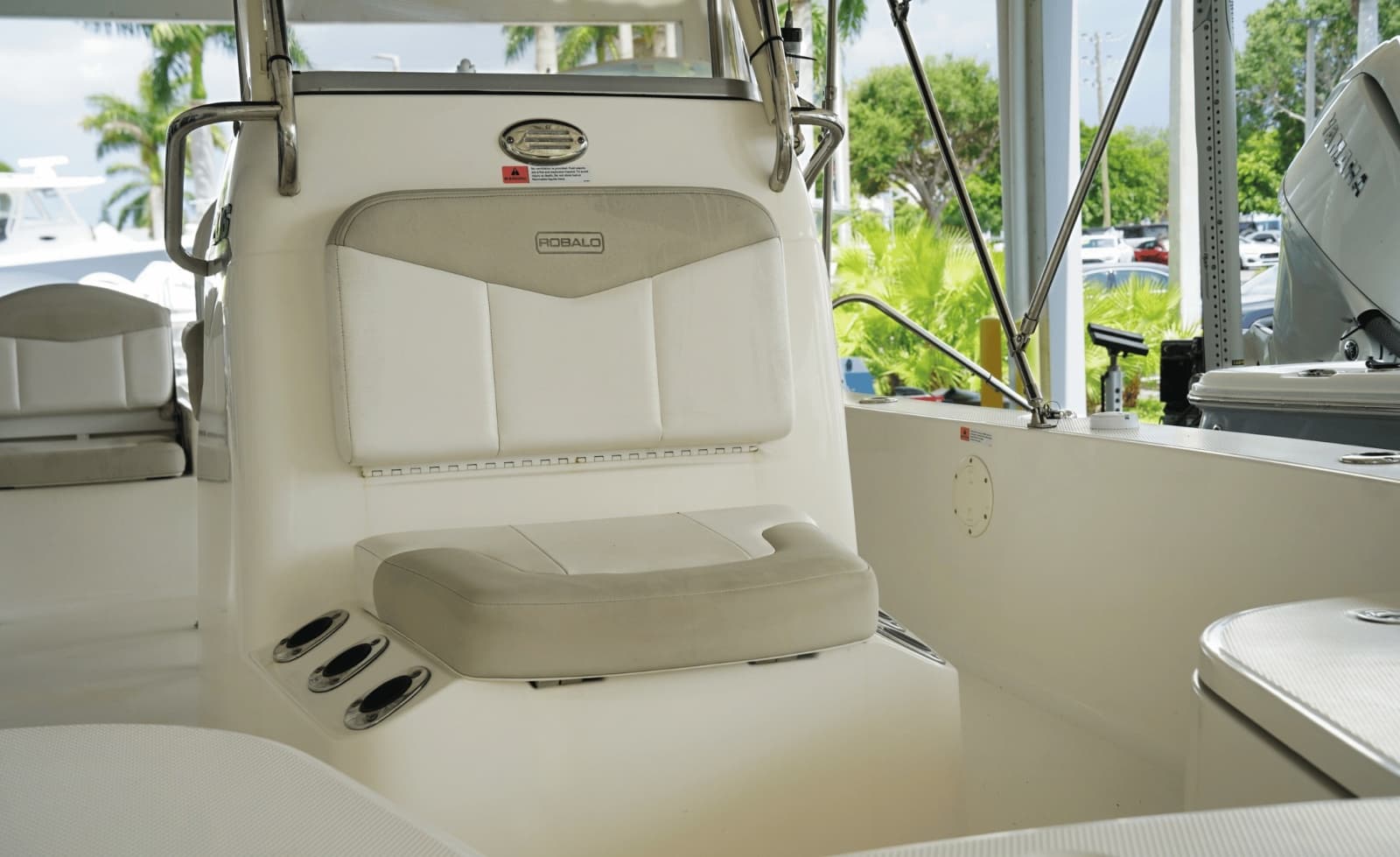 2014 Robalo Cayman 206 - Photo 21