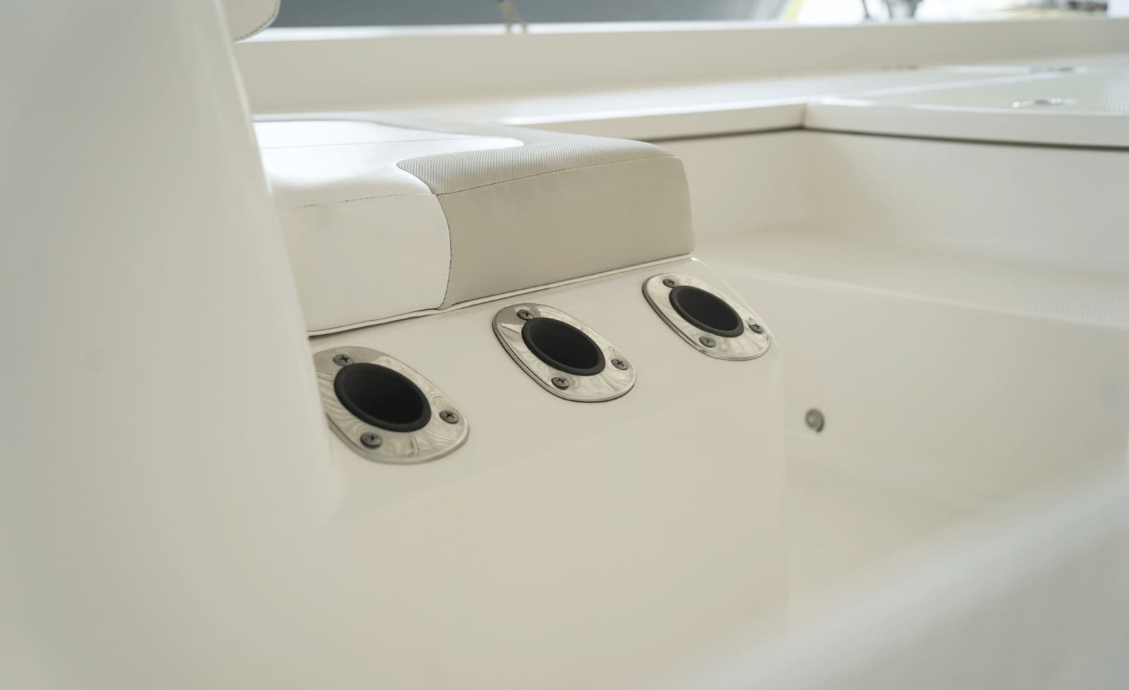 2014 Robalo Cayman 206 - Photo 22