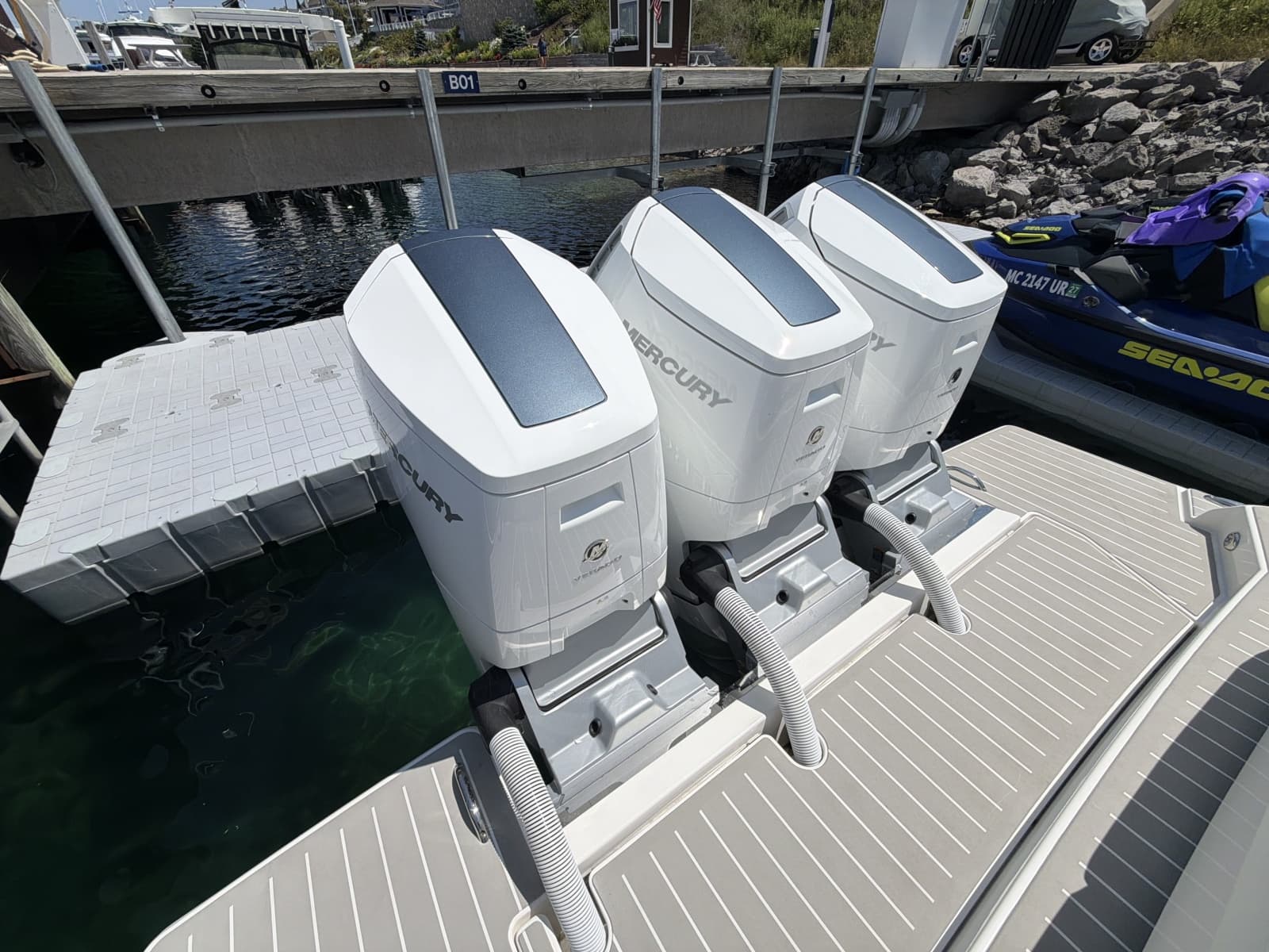 2026 Tiara Yachts 48 LS - Photo 28