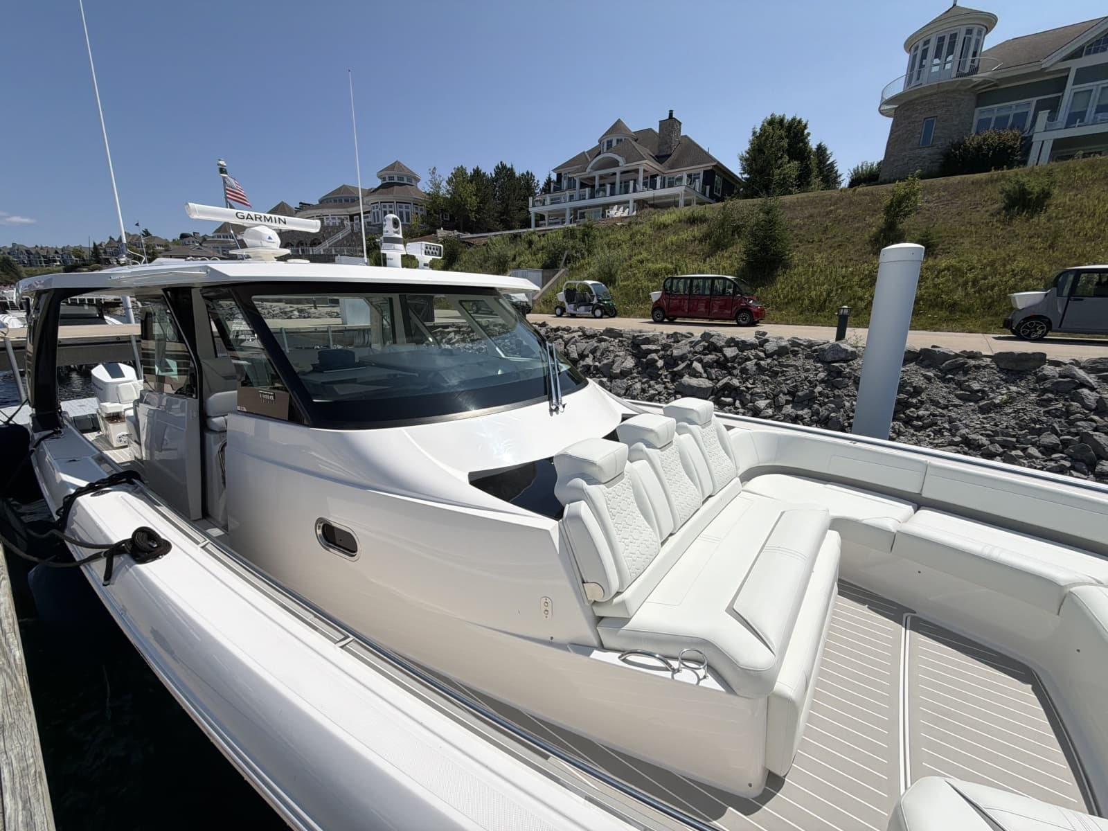 2026 Tiara Yachts 48 LS - Photo 39
