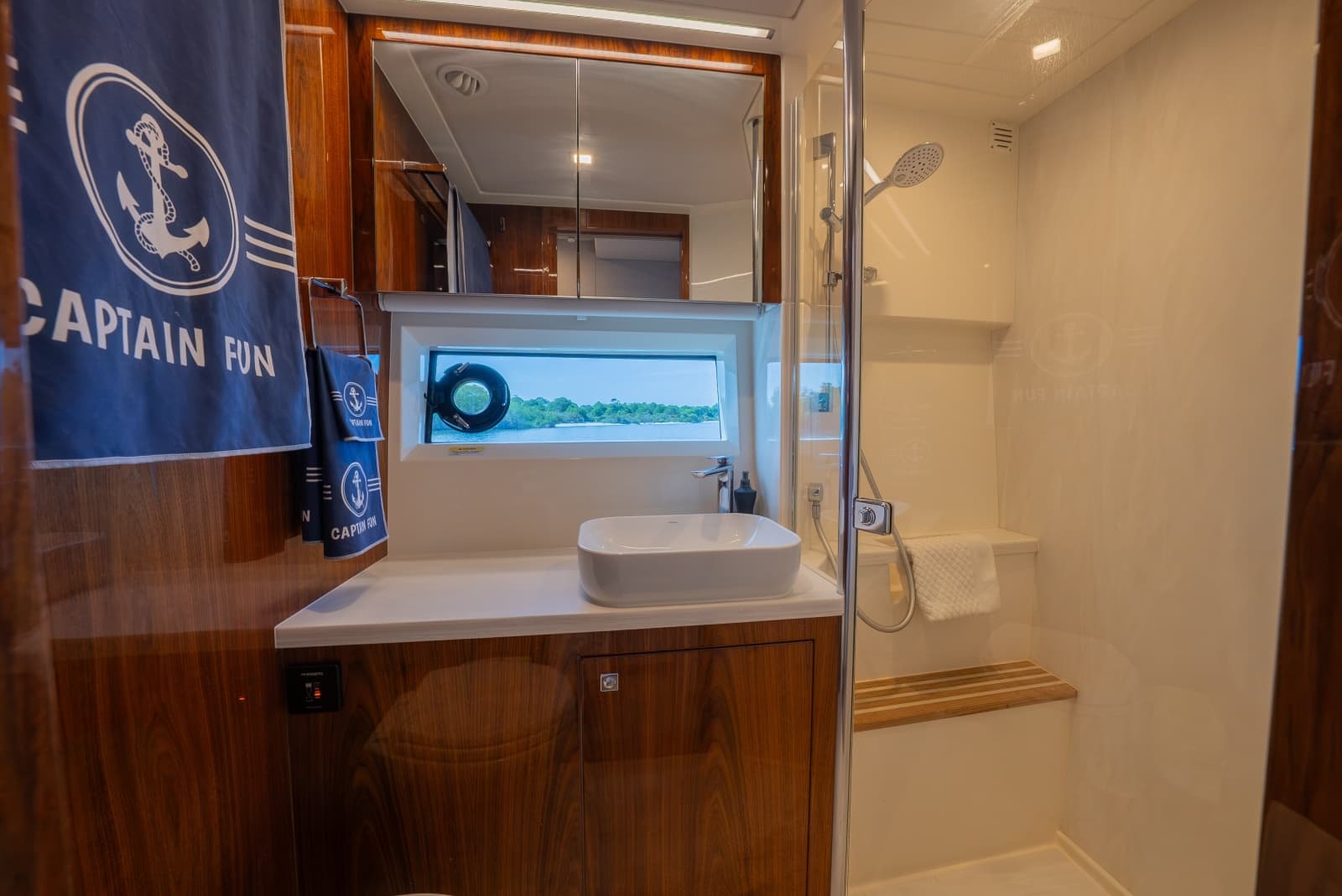 2024 Riviera 4600 - Photo 28