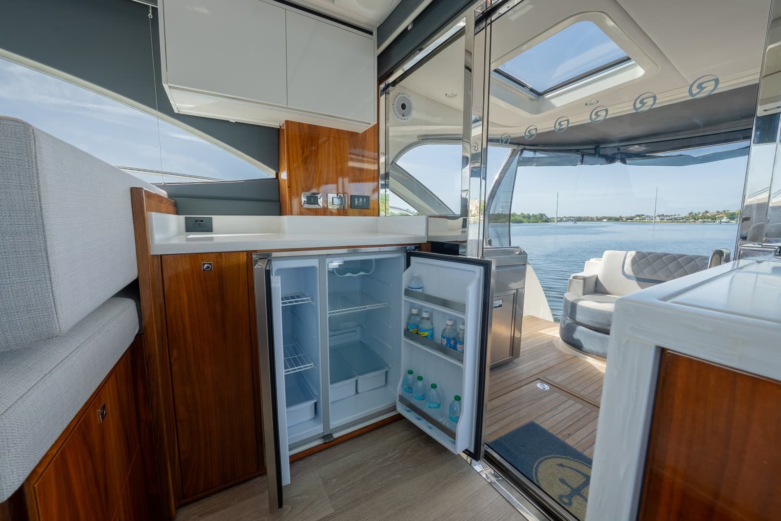 2024 Riviera 4600 - Photo 12