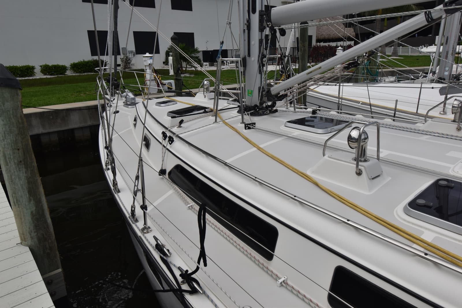 2022 Island Packet 439 - Photo 11