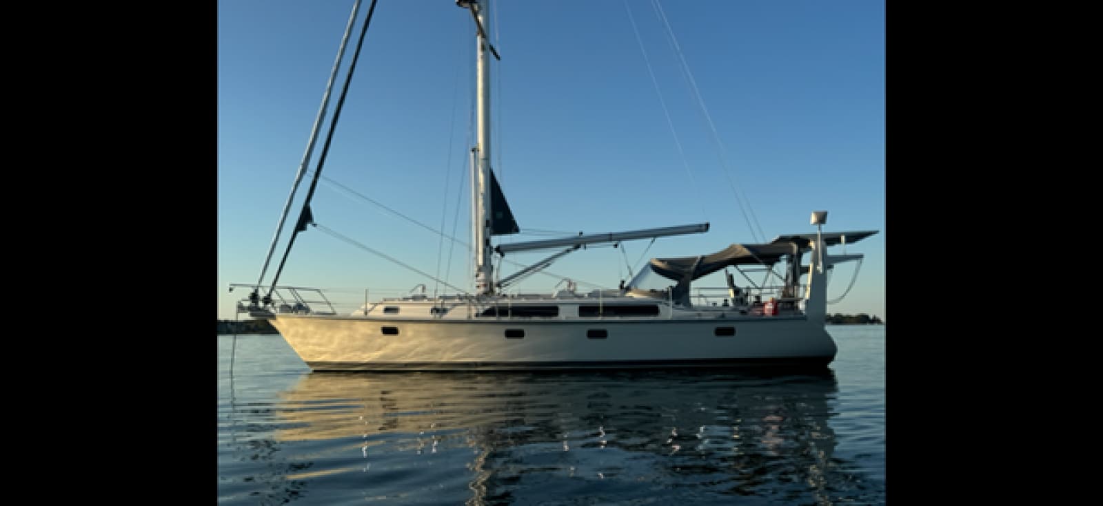 2022 Island Packet 439 - Photo 1