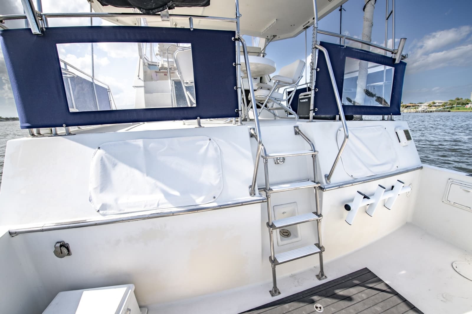 1988 Tollycraft 44 Cockpit M.Y. - Photo 46