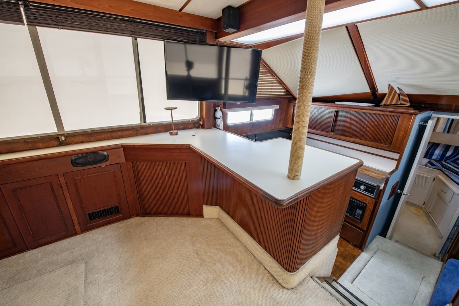 1988 Tollycraft 44 Cockpit M.Y. - Photo 19