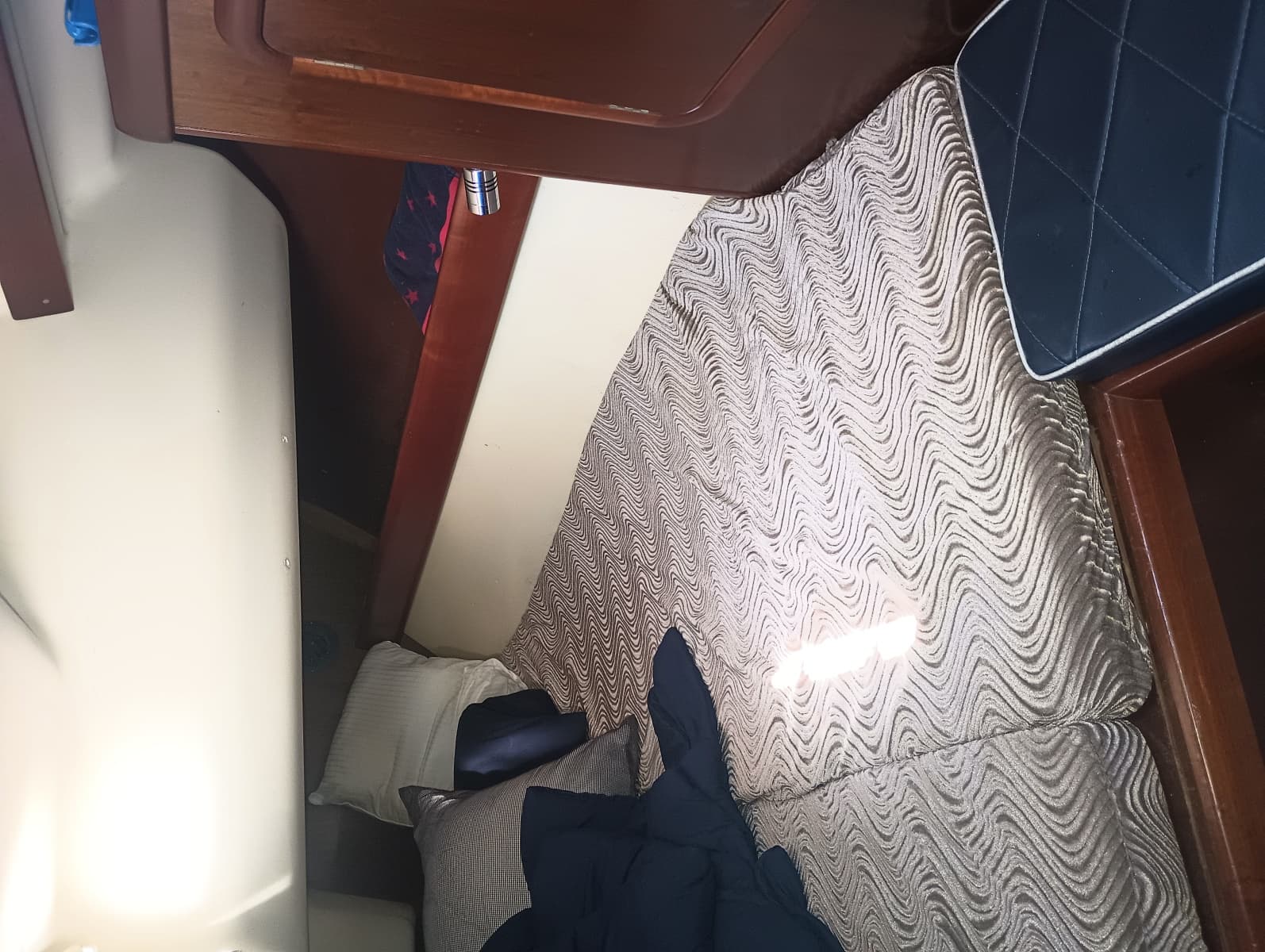 2000 Grand Soleil 46.3 - Photo 10