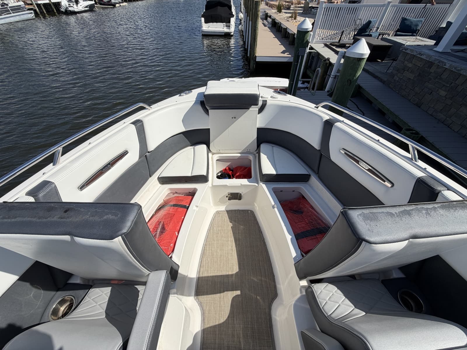 2019 Chaparral 277 SSX - Photo 13