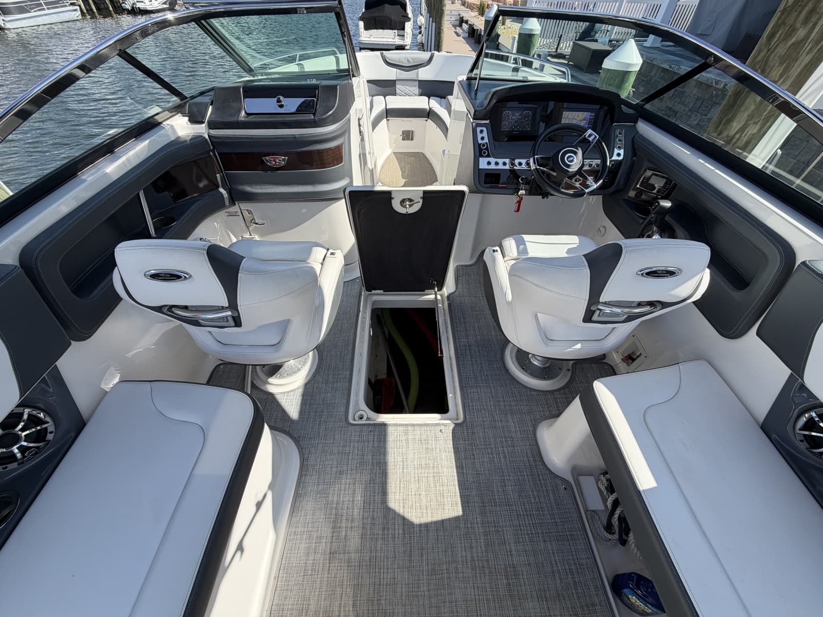 2019 Chaparral 277 SSX - Photo 6