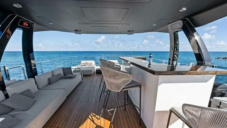 2022 Custom Line Navetta 37 - Photo 4