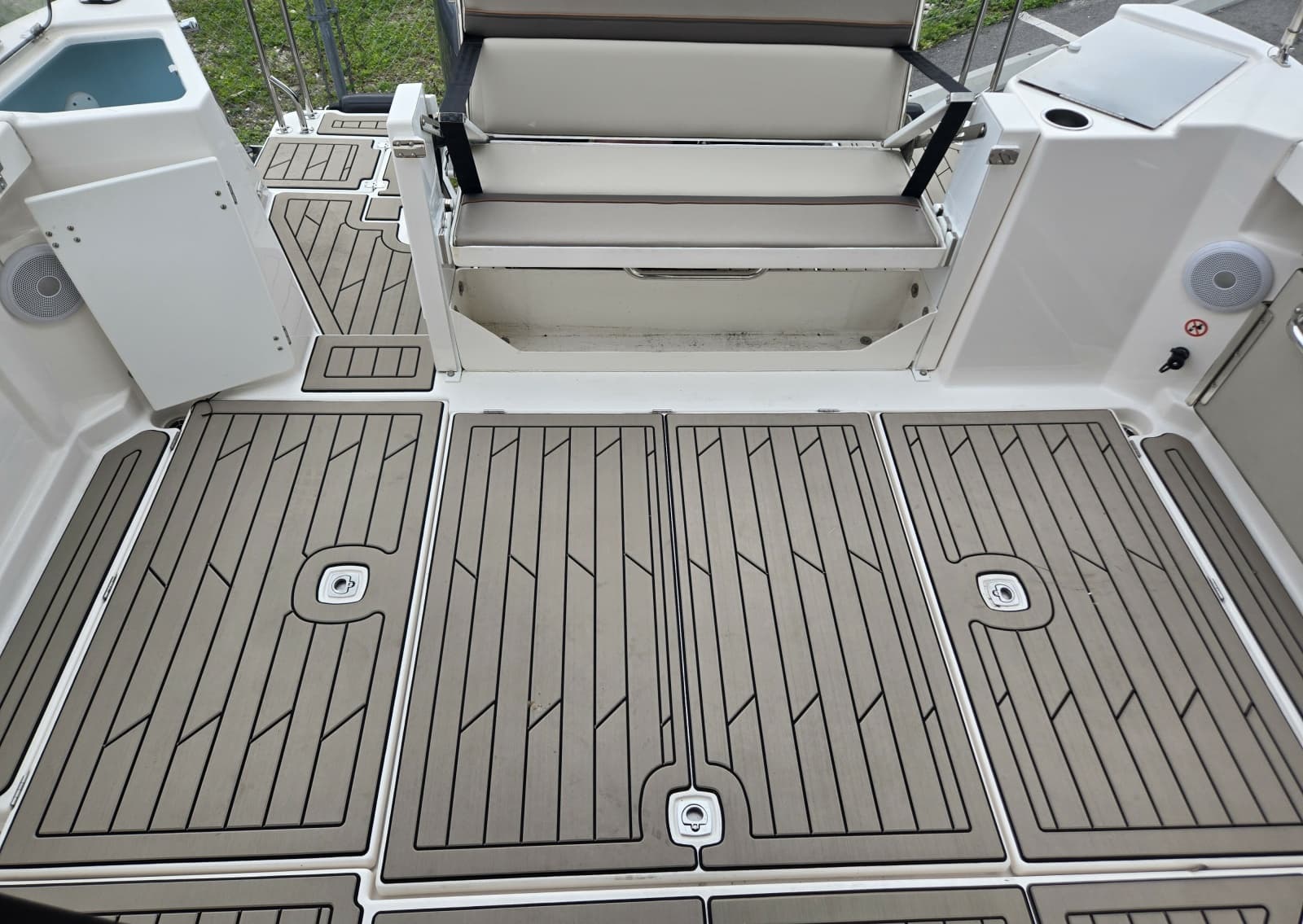 2023 Cutwater C-288 Coupe - Photo 8