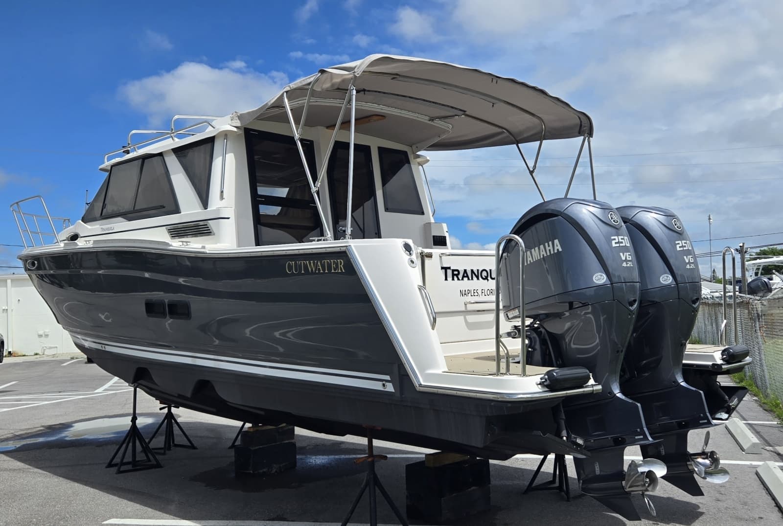 2023 Cutwater C-288 Coupe - Photo 7