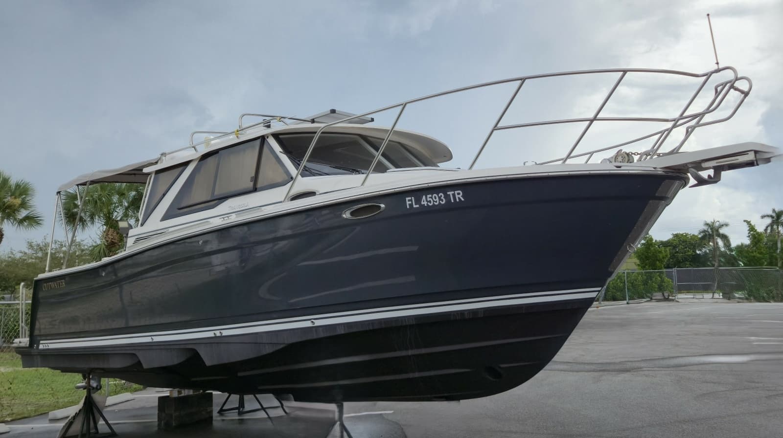 2023 Cutwater C-288 Coupe - Photo 2