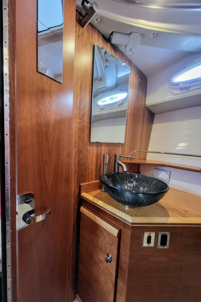 2023 Cutwater C-288 Coupe - Photo 27