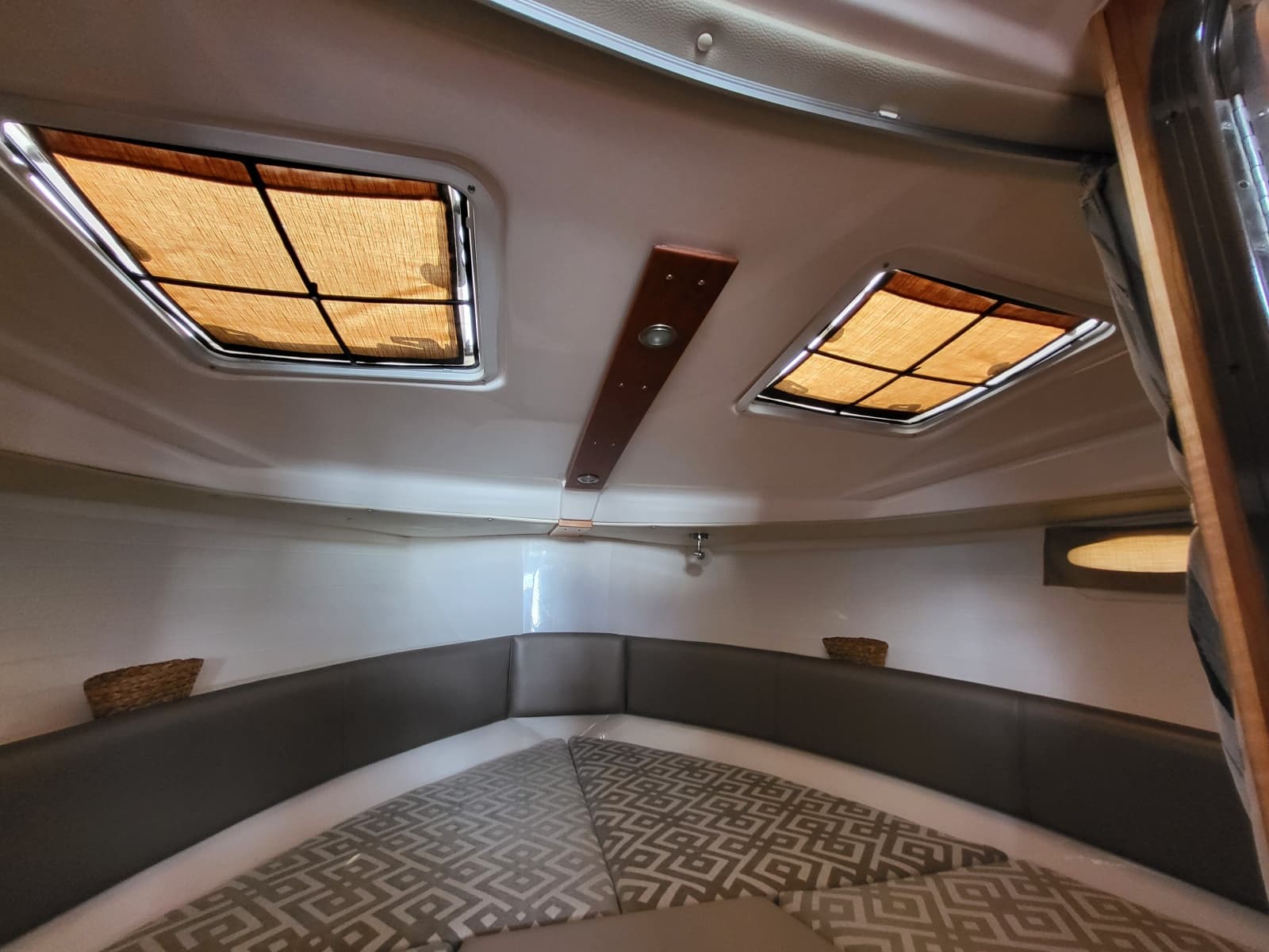 2023 Cutwater C-288 Coupe - Photo 23