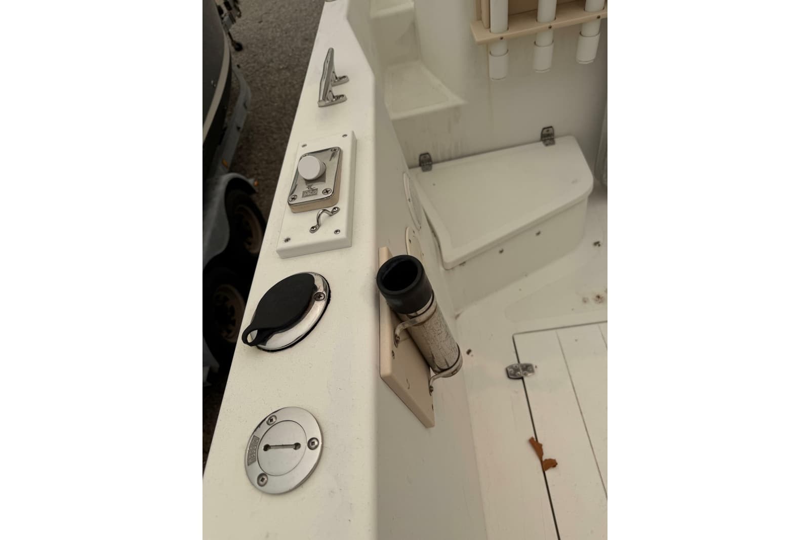 2004 Osprey Pilothouse Expedition 26 - Photo 10