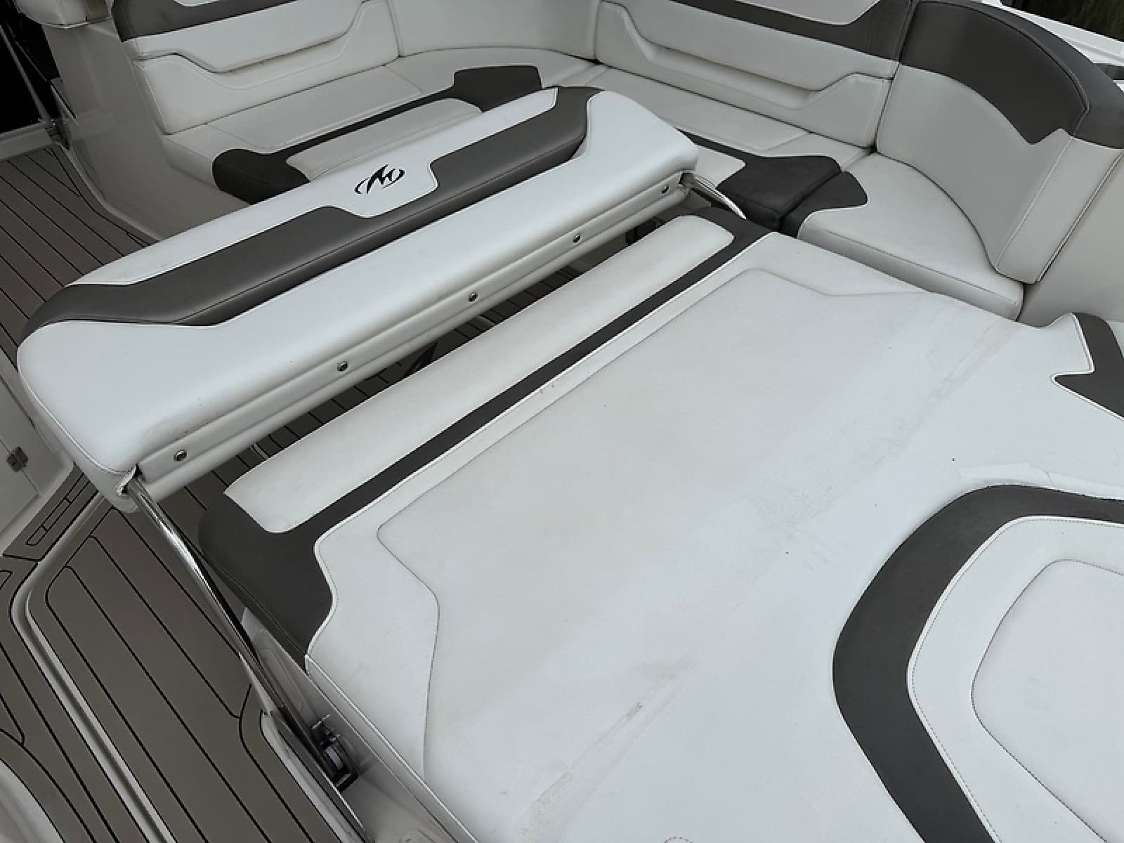 2013 Monterey 340 Sport Yacht - Photo 17