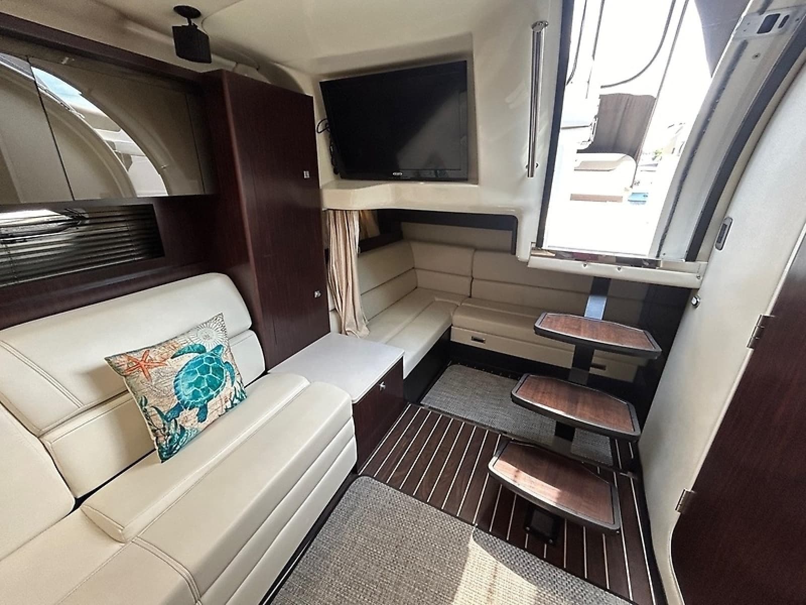 2013 Monterey 340 Sport Yacht - Photo 77