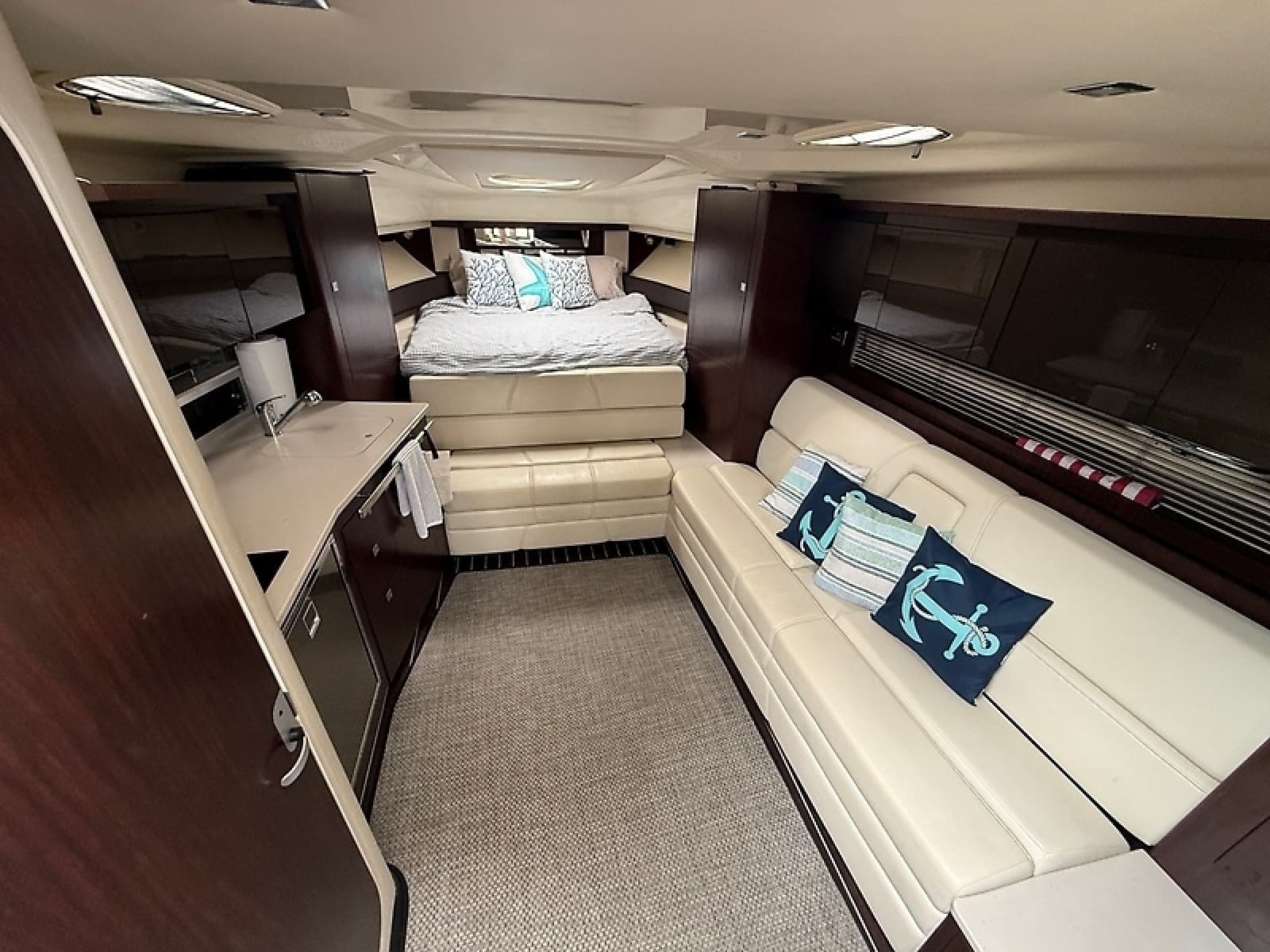 2013 Monterey 340 Sport Yacht - Photo 30