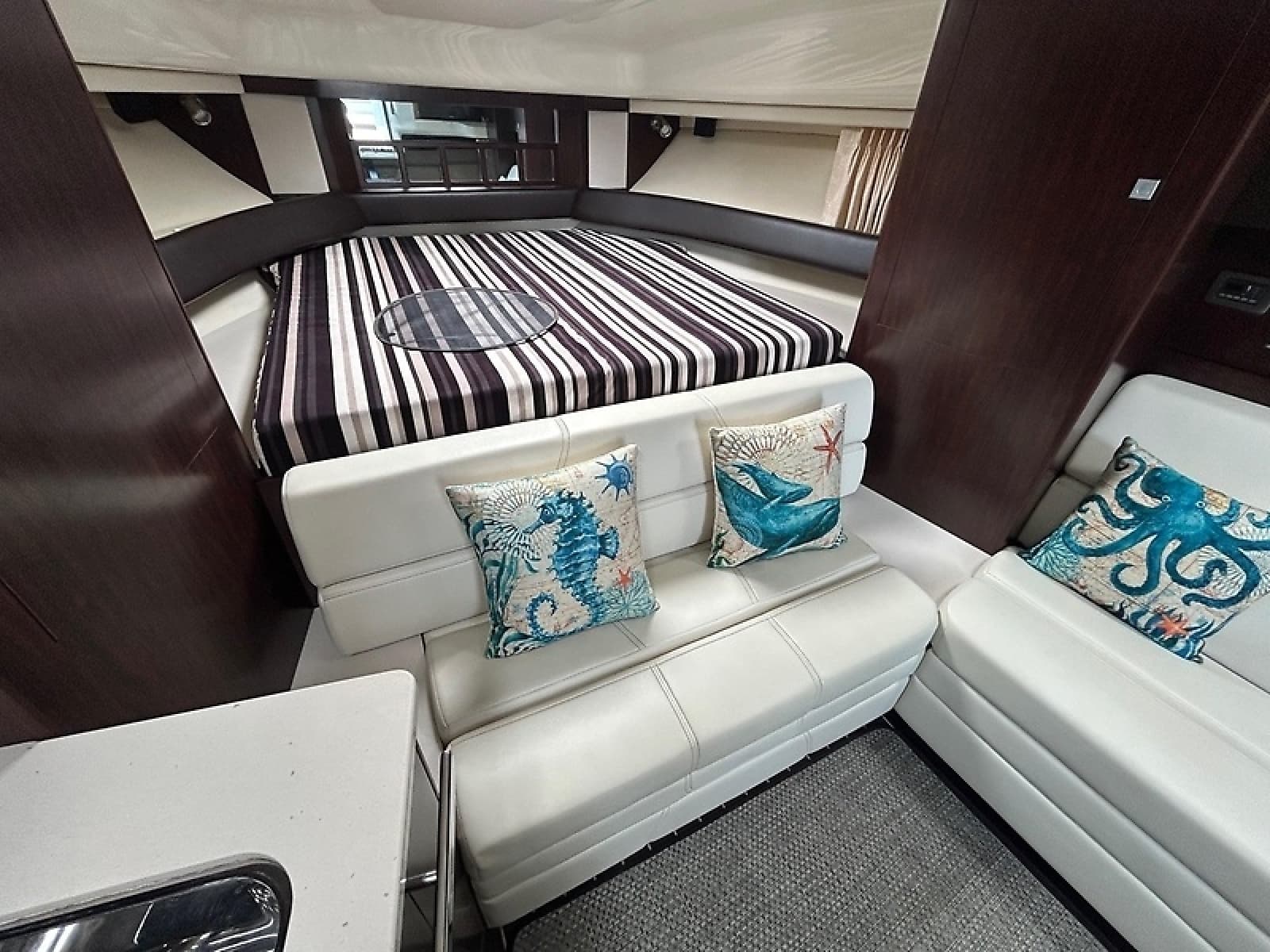 2013 Monterey 340 Sport Yacht - Photo 76