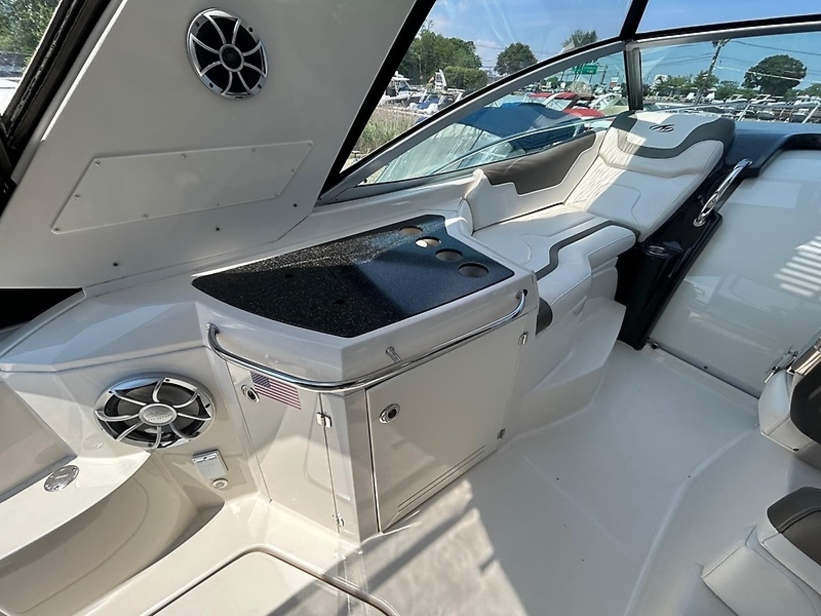 2013 Monterey 340 Sport Yacht - Photo 72