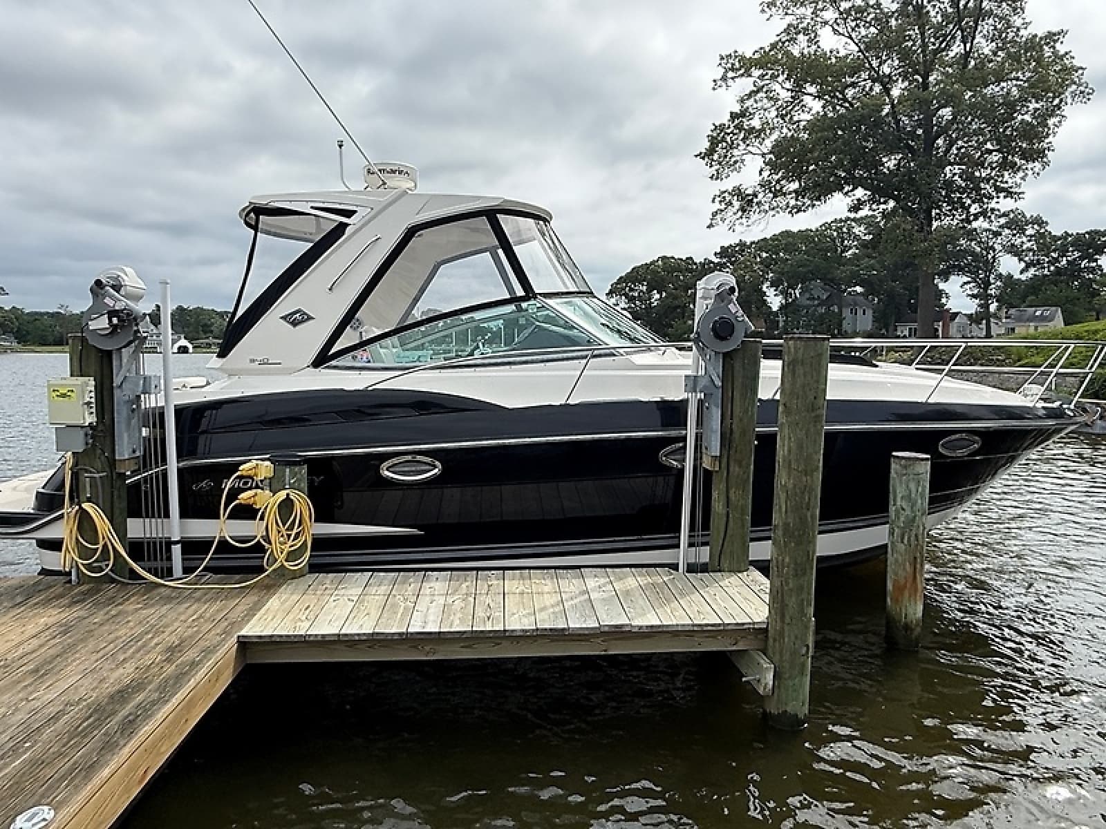 2013 Monterey 340 Sport Yacht - Photo 4