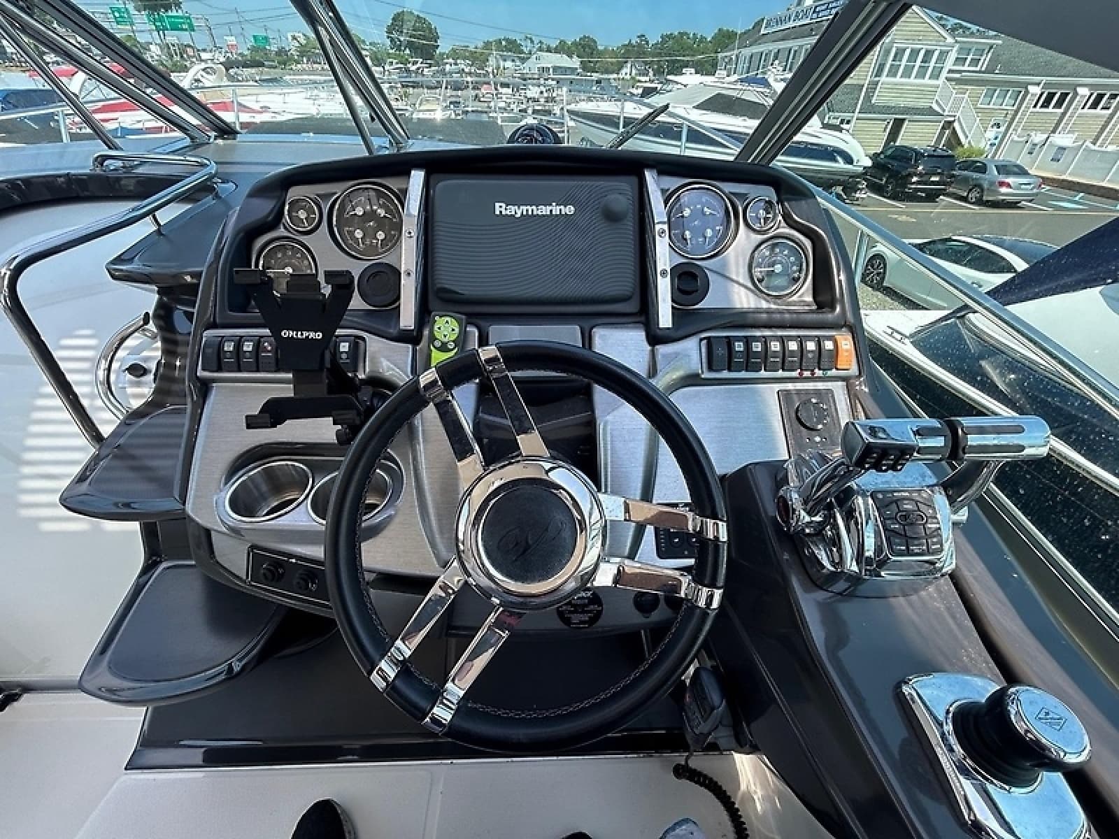 2013 Monterey 340 Sport Yacht - Photo 74