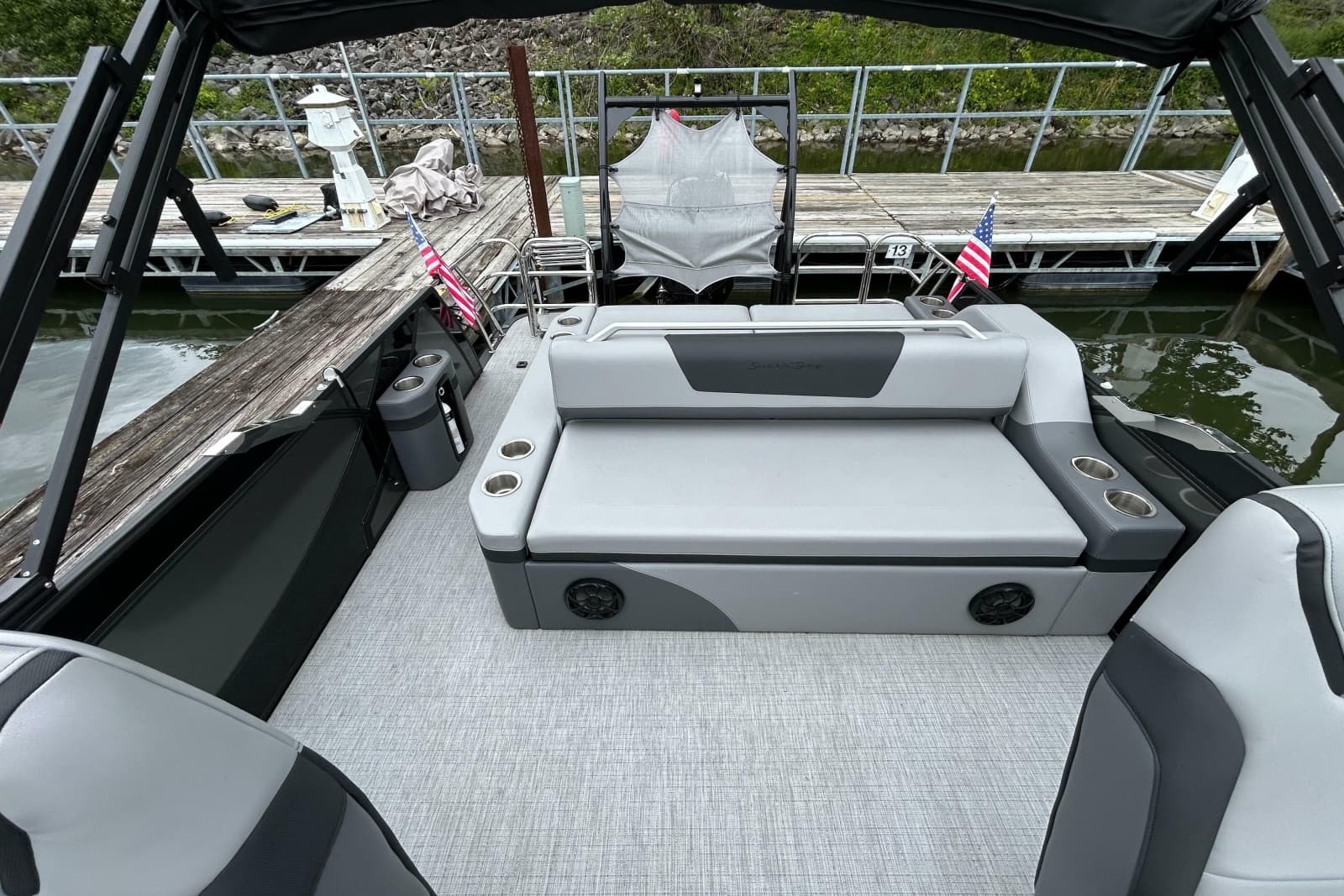 2025 South Bay 525 Tritoon - Photo 27