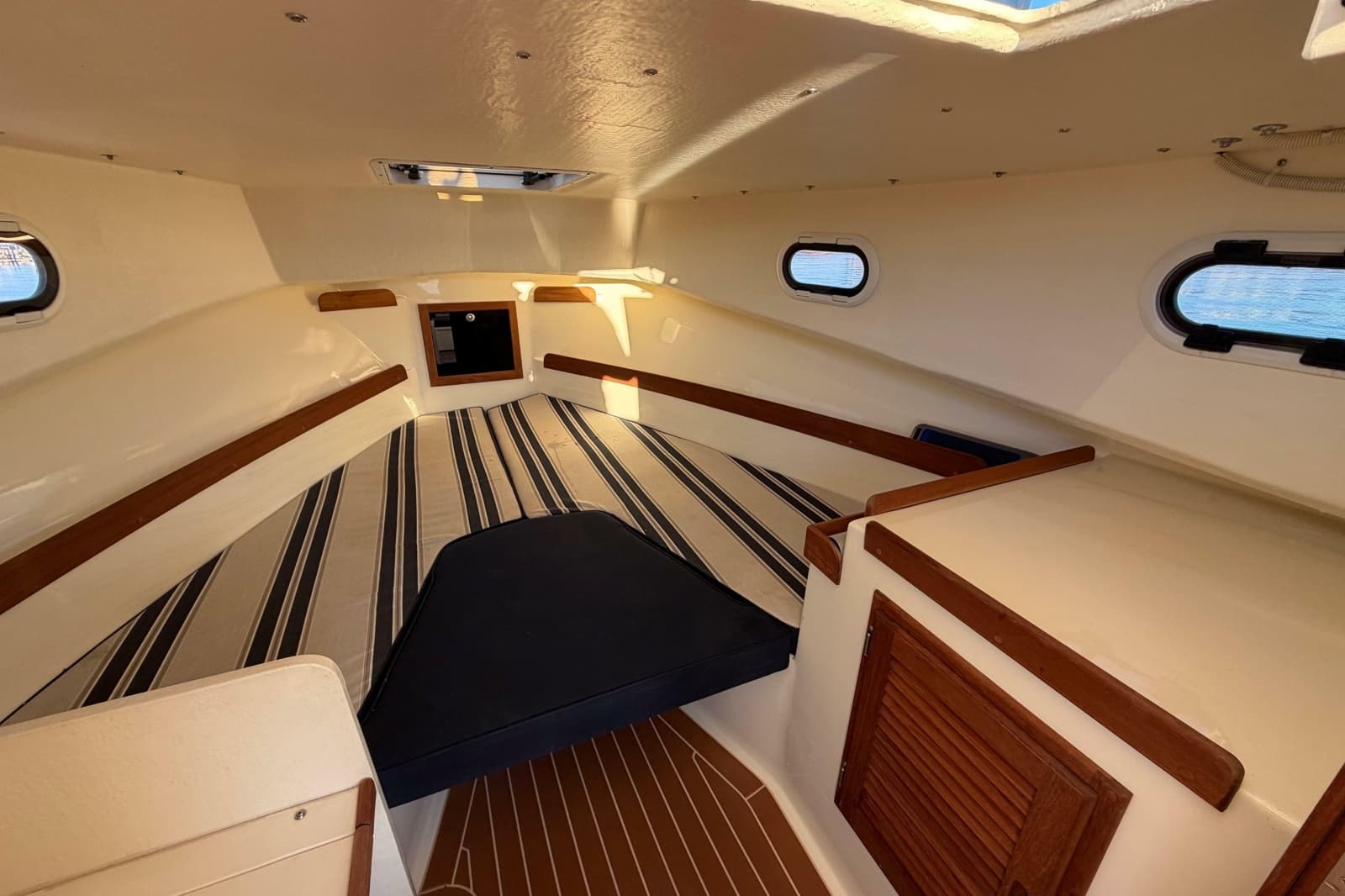 2023 Seaway 24 Seafarer - Photo 23