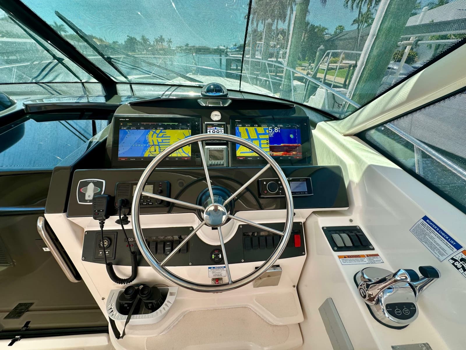 2018 Tiara Yachts 4300 Open - Photo 21