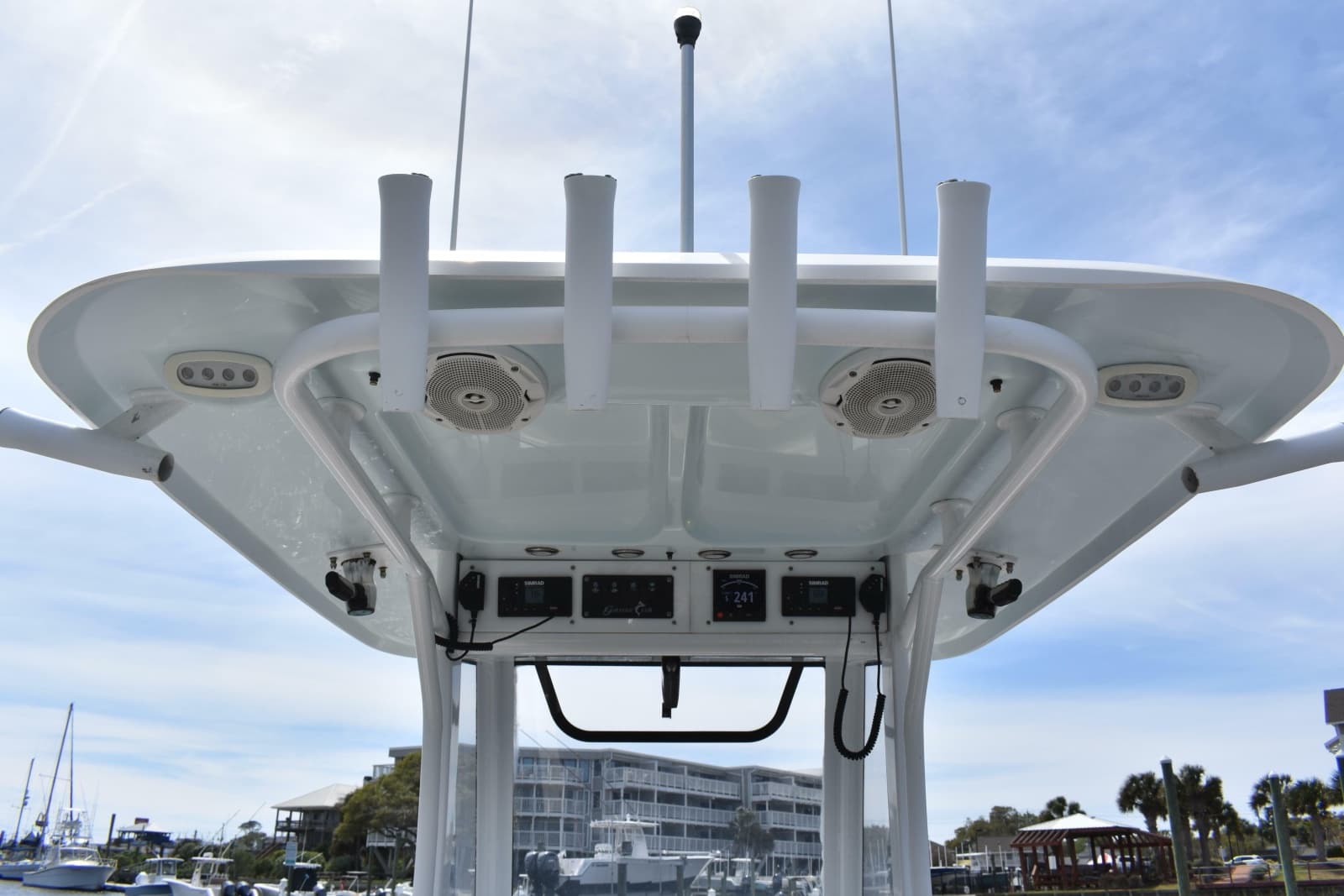 2017 Sea Hunt Gamefish 27FS - Photo 11