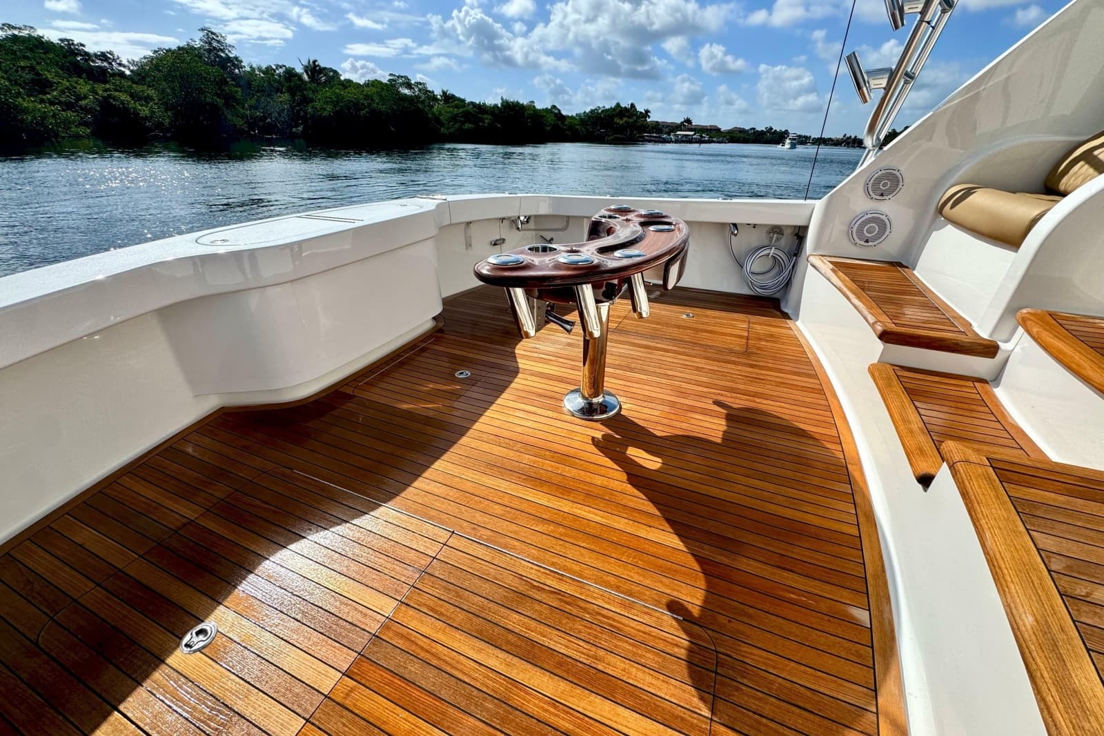 2017 Viking 52 Sport Tower - Photo 22