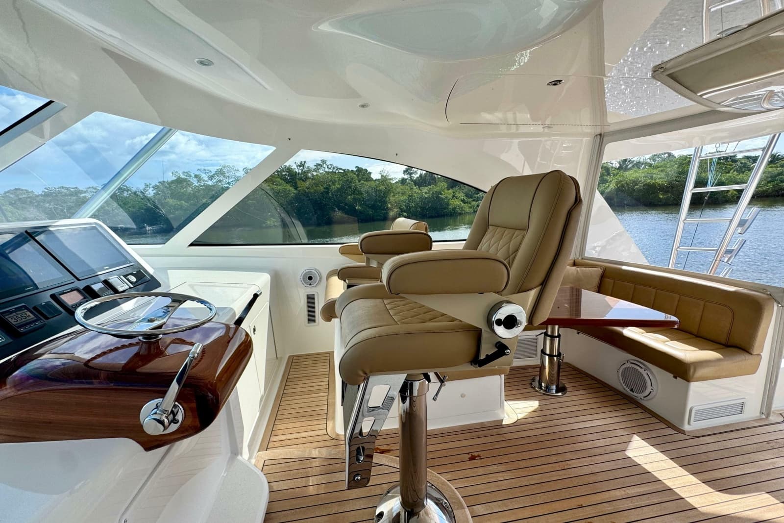 2017 Viking 52 Sport Tower - Photo 33