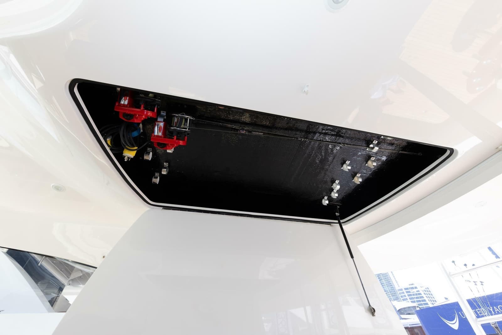 2017 Viking 52 Sport Tower - Photo 50