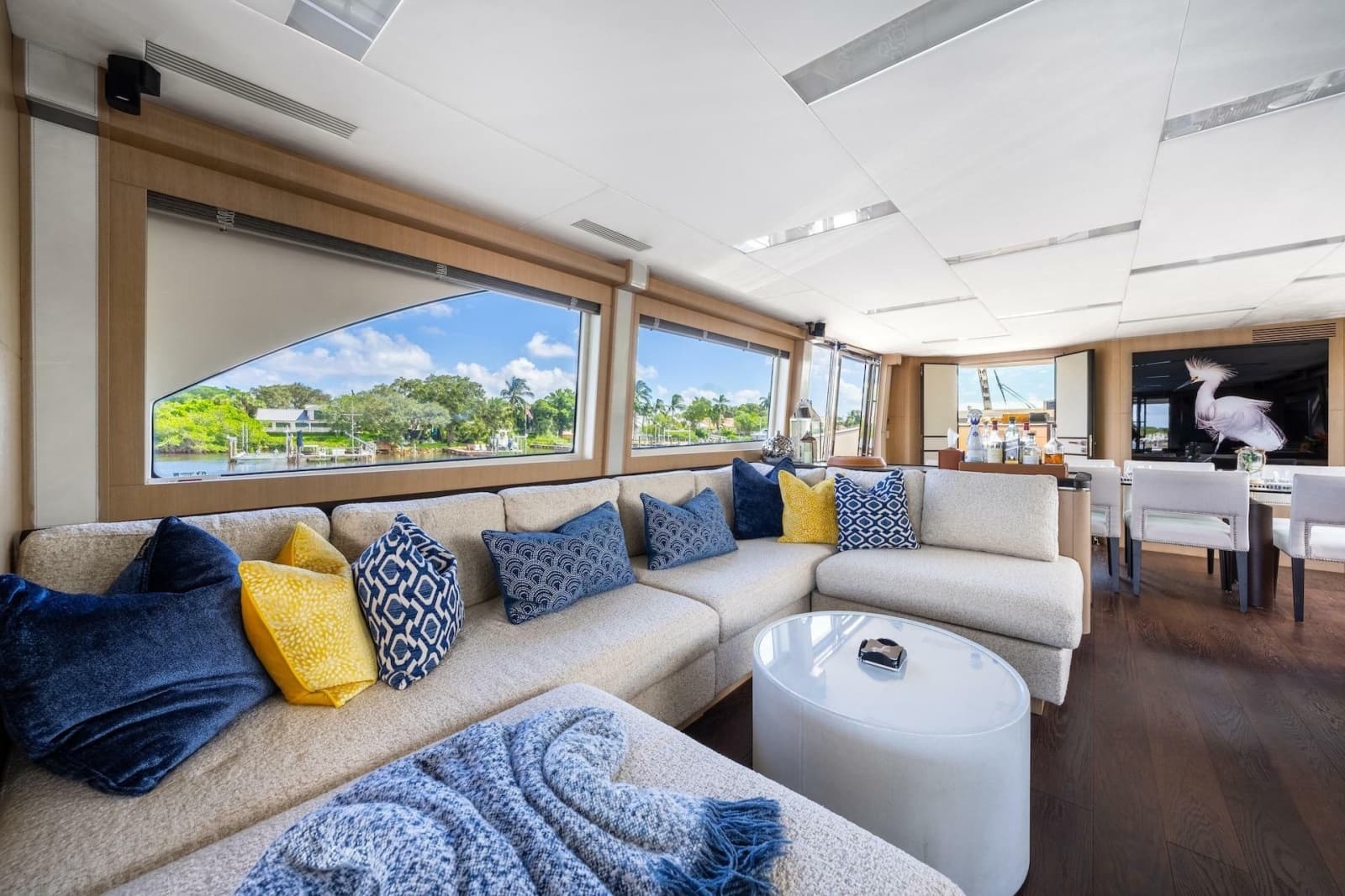 2015 Monte Carlo Yachts MCY 86 - Photo 46