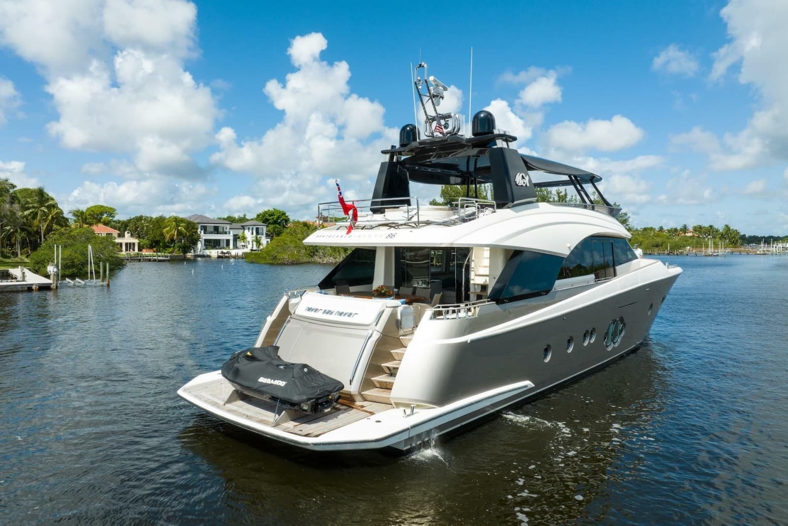 2015 Monte Carlo Yachts MCY 86 - Photo 4