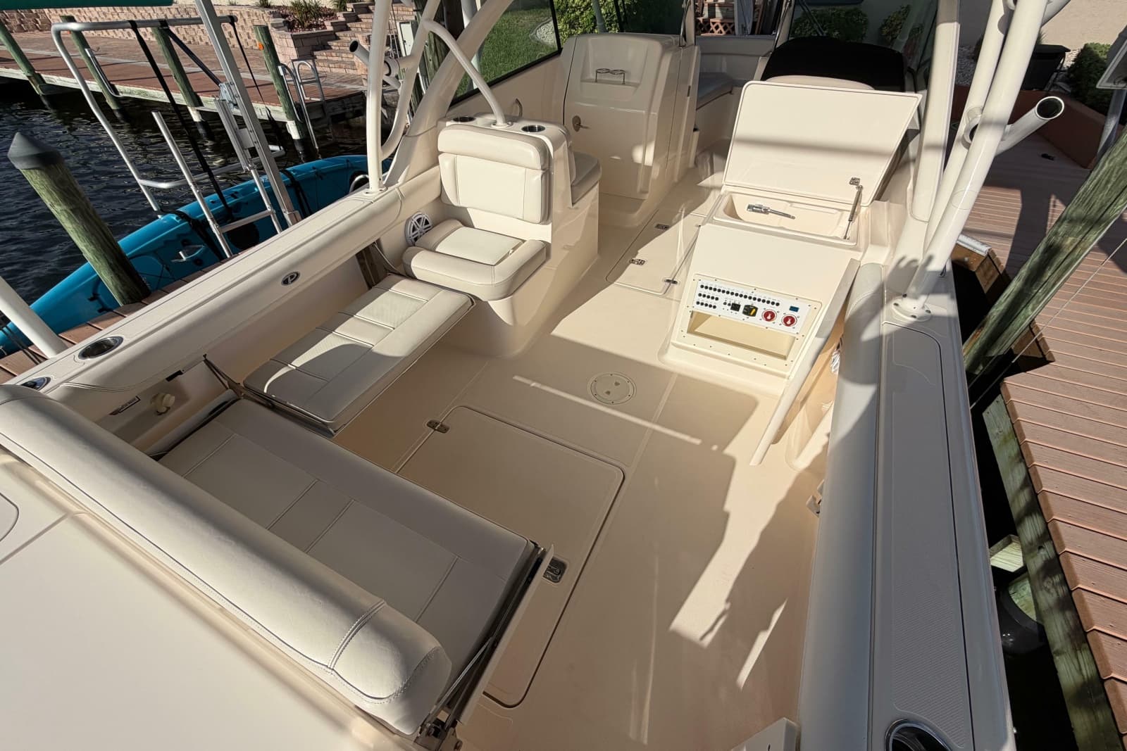 2014 Pursuit DC 265 Dual Console - Photo 10