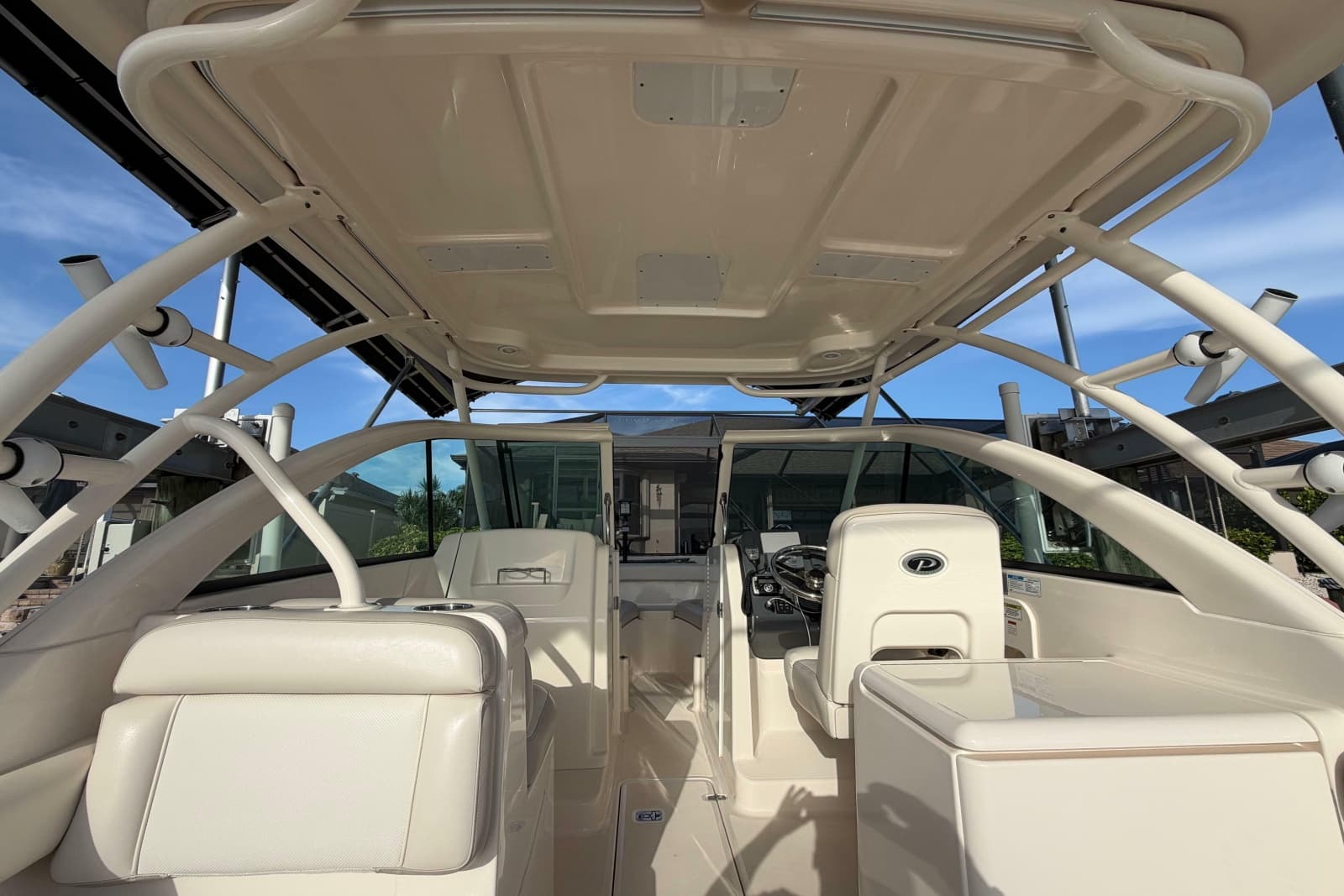 2014 Pursuit DC 265 Dual Console - Photo 19