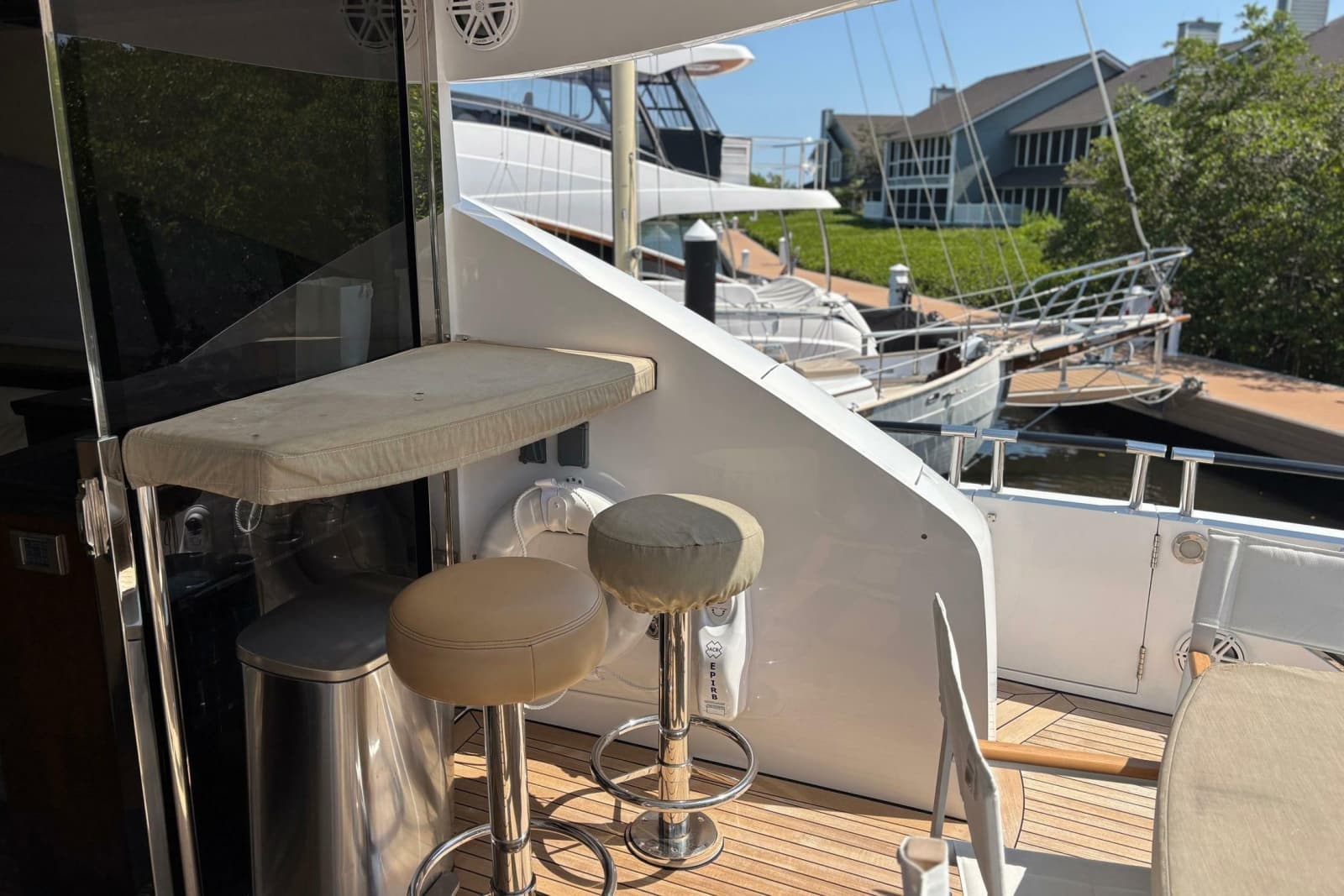 2008 Lazzara Yachts LSX 75 - Photo 33