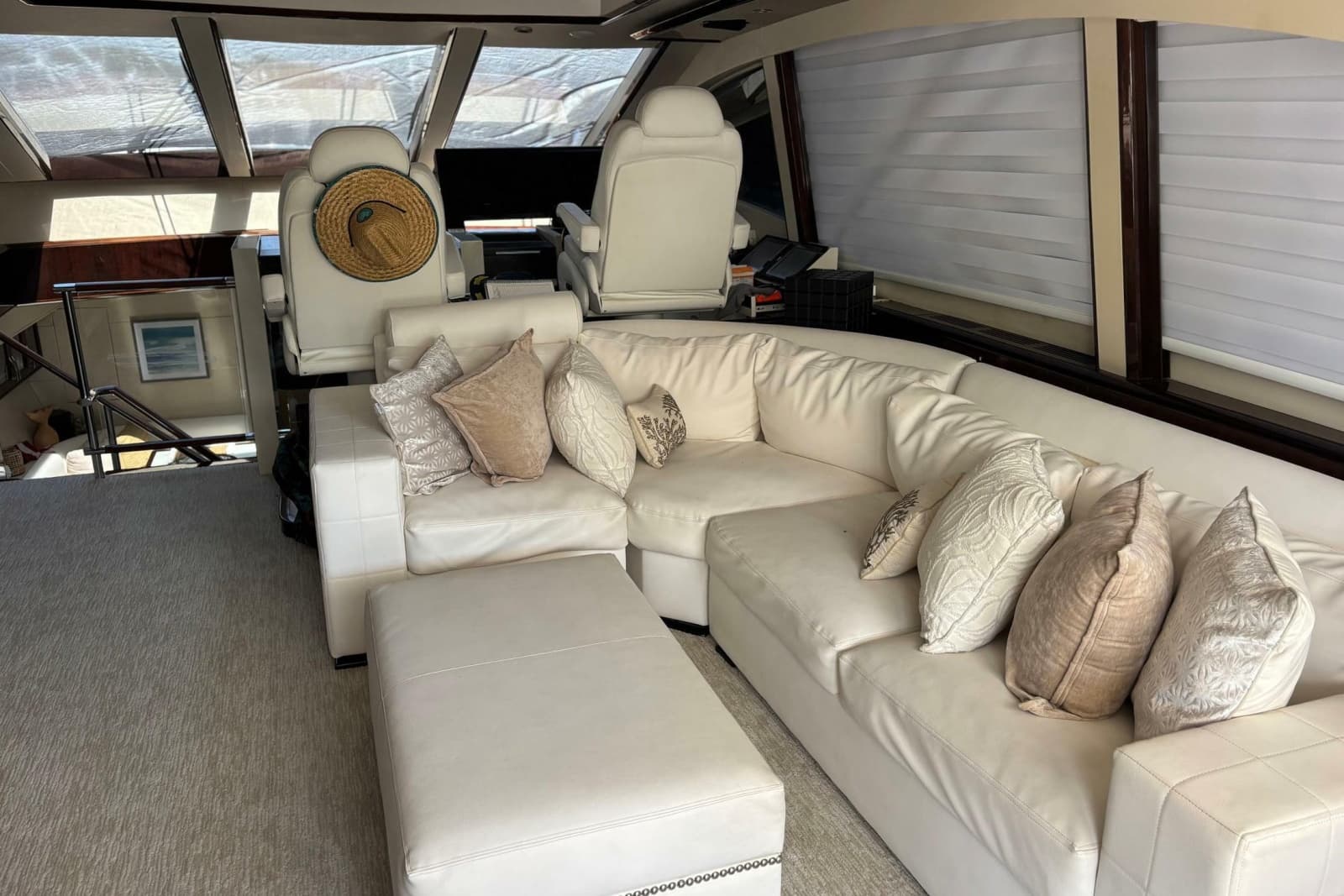 2008 Lazzara Yachts LSX 75 - Photo 31