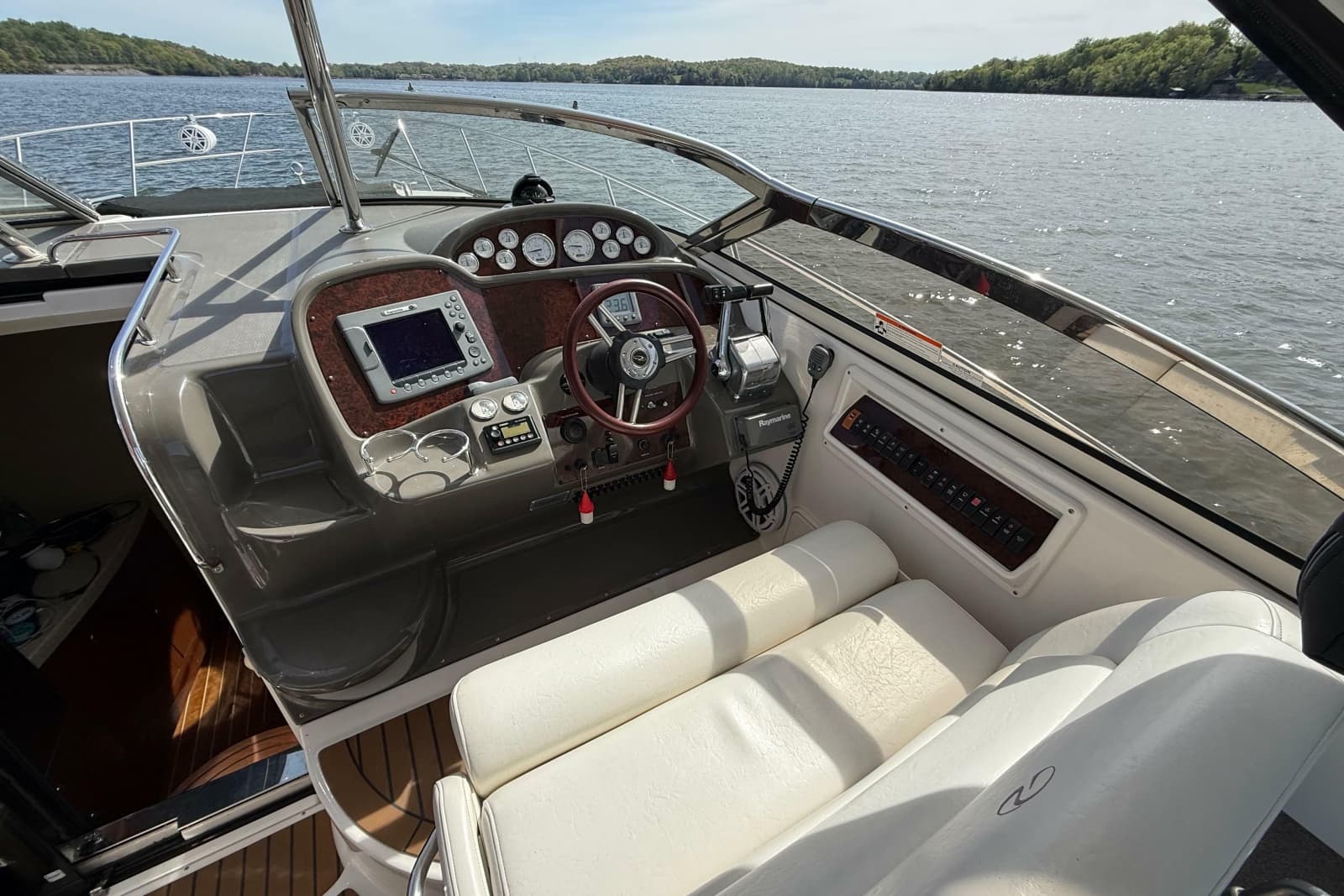 2008 Regal 3760 Sportyacht - Photo 13