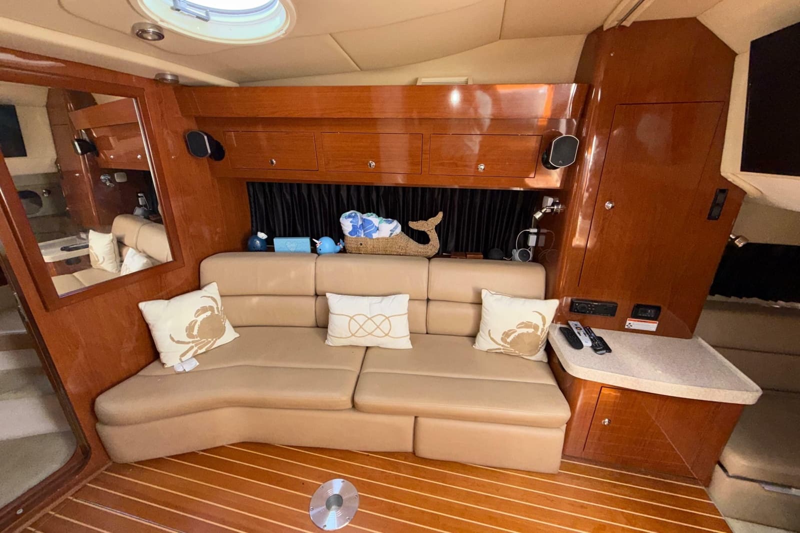 2008 Regal 3760 Sportyacht - Photo 19