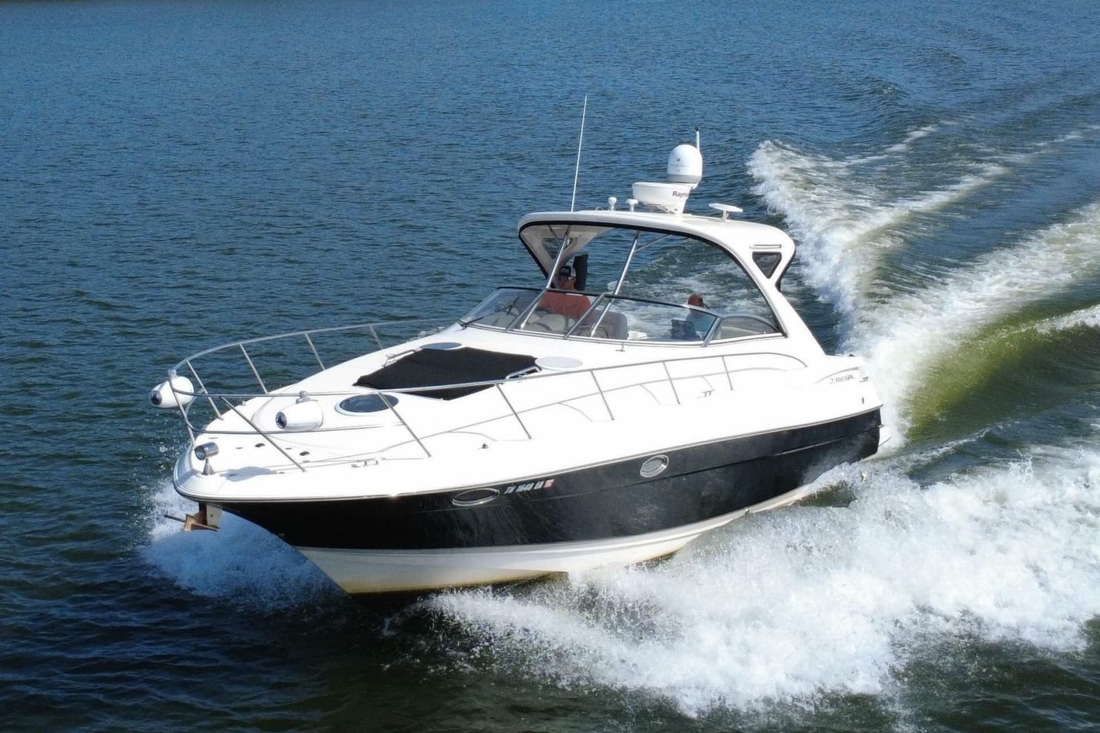 2008 Regal 3760 Sportyacht - Photo 1