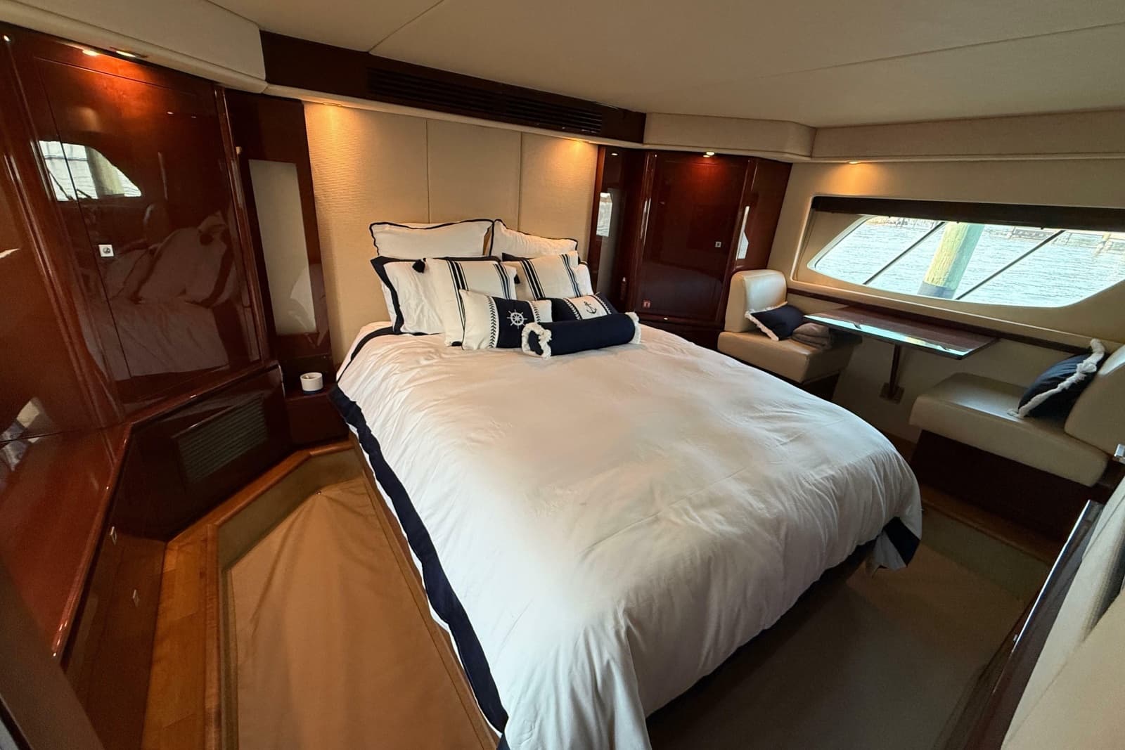 2008 Sea Ray 550 Sundancer - Photo 16