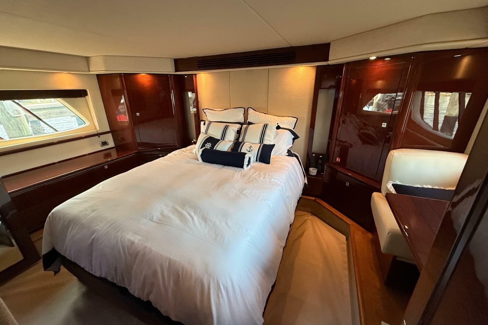 2008 Sea Ray 550 Sundancer - Photo 14