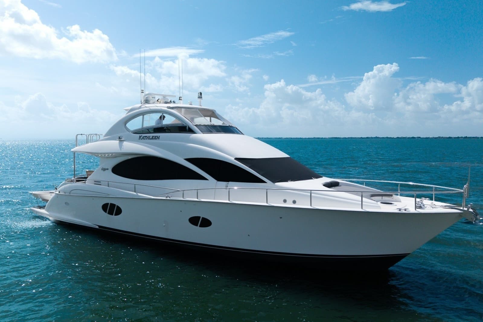 2007 Lazzara Yachts 74 MOTOR YACHT - Photo 7