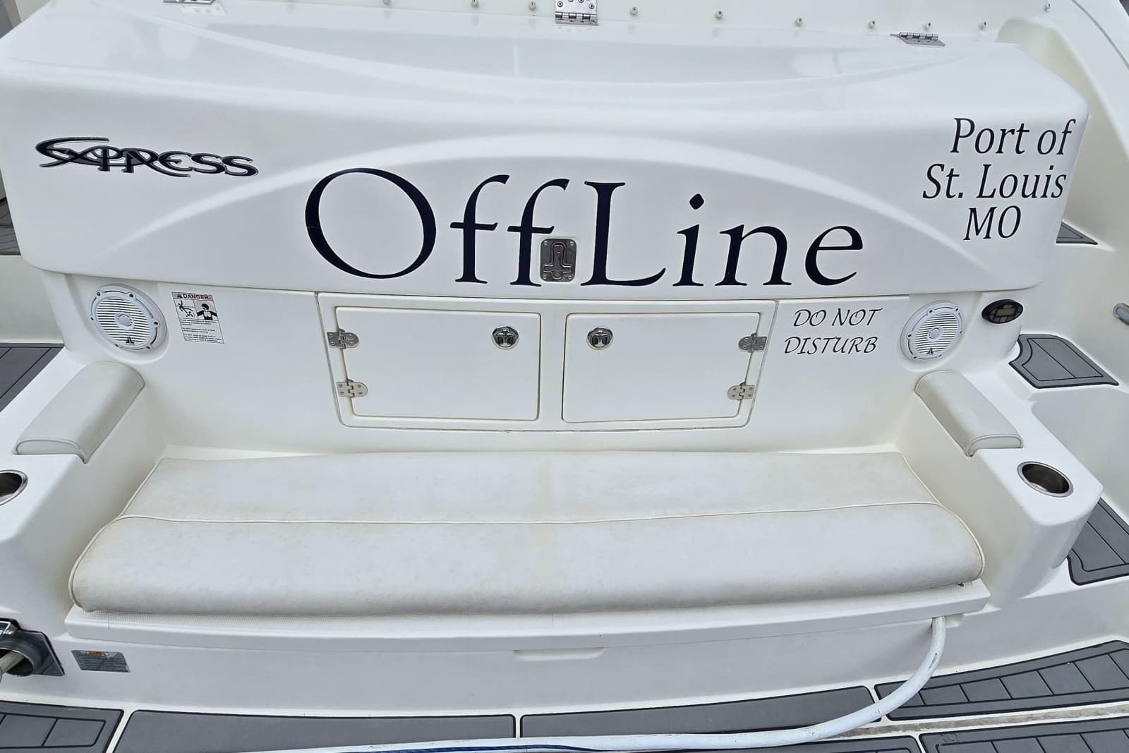 2006 Cruisers Yachts 520 Express - Photo 37