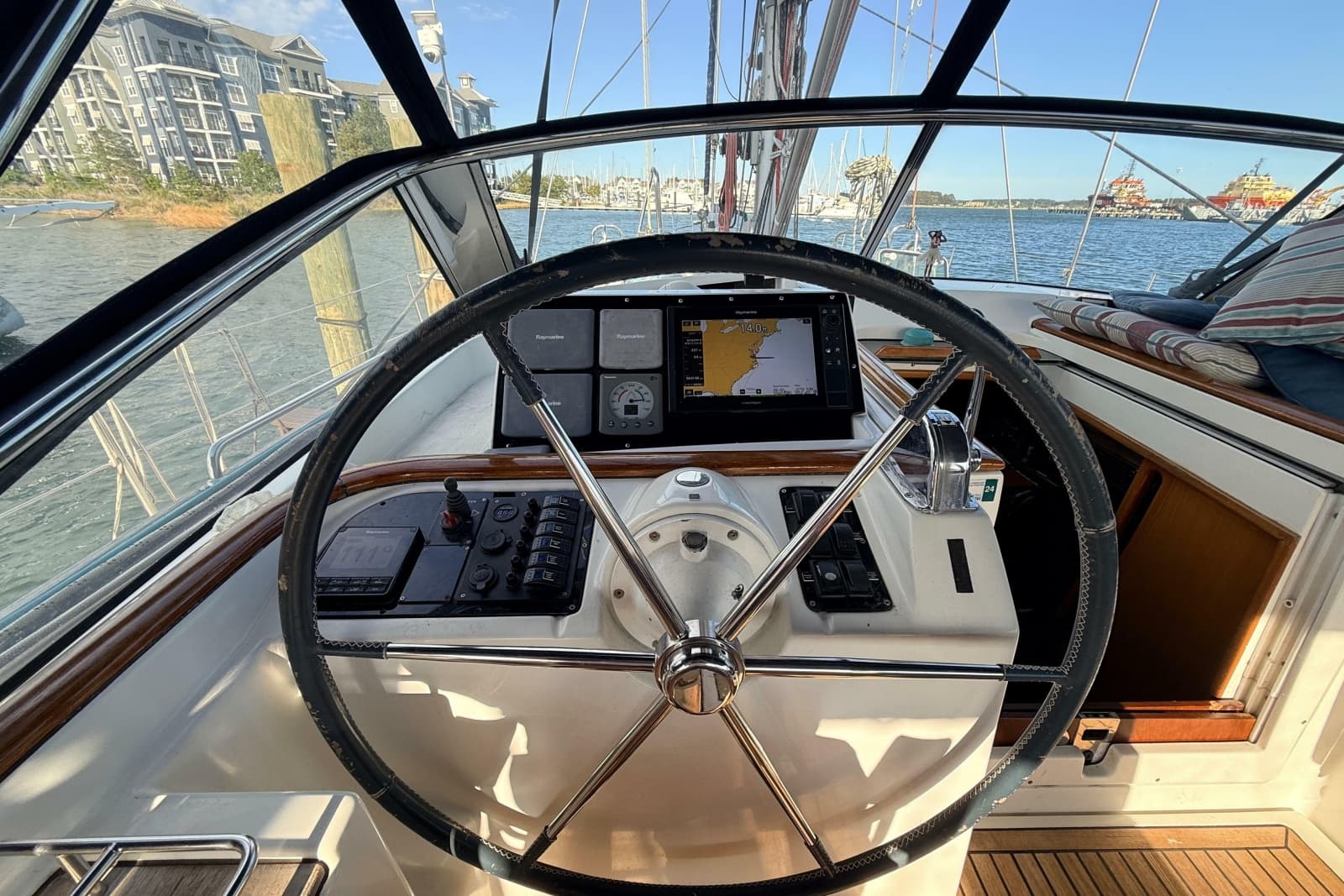 2005 Beneteau 57 - Photo 29
