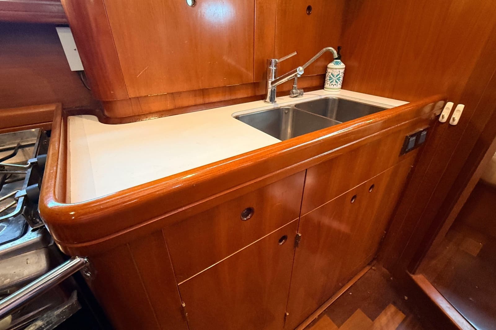 2005 Beneteau 57 - Photo 15