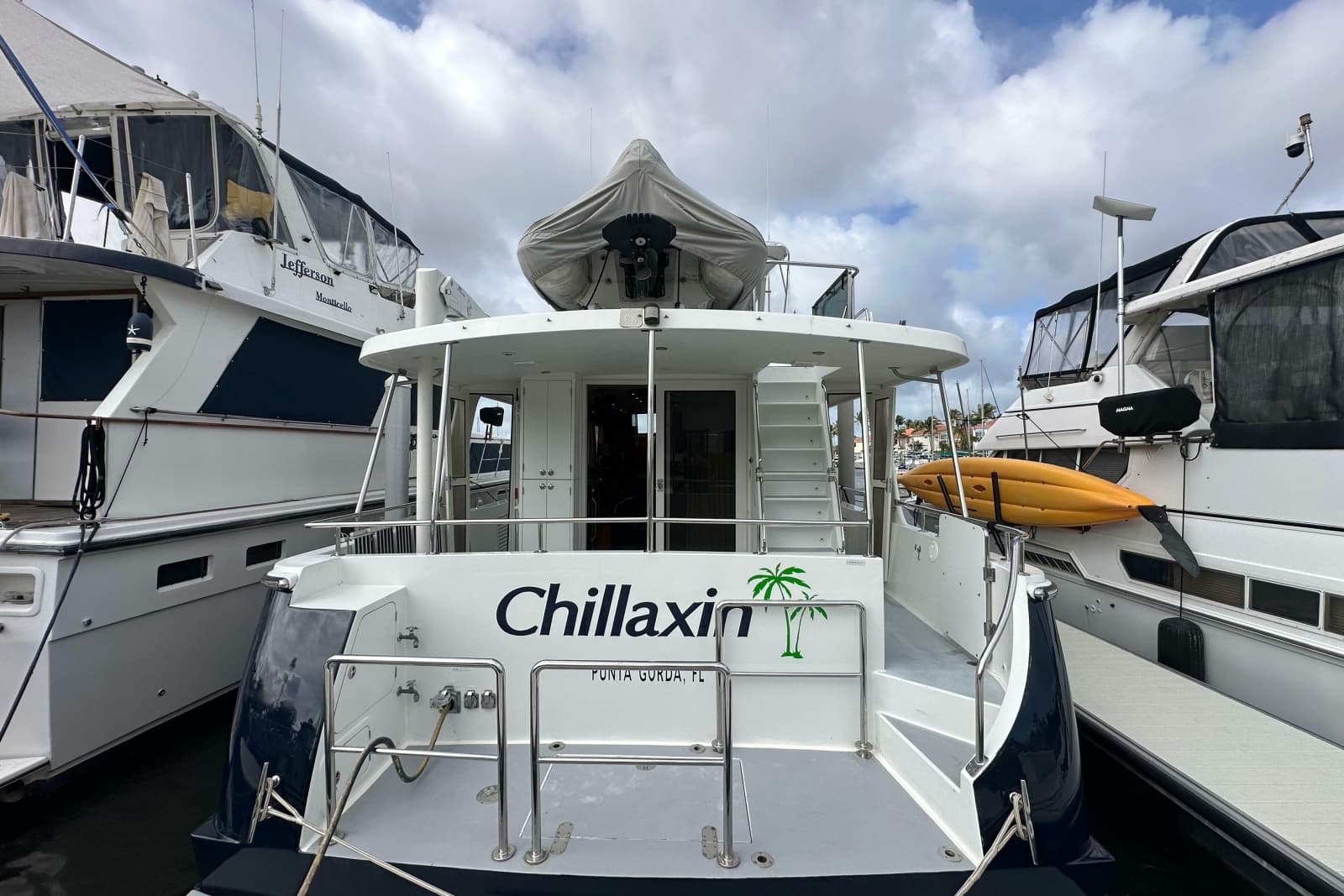 2005 Jefferson Pilothouse 63 - Photo 4